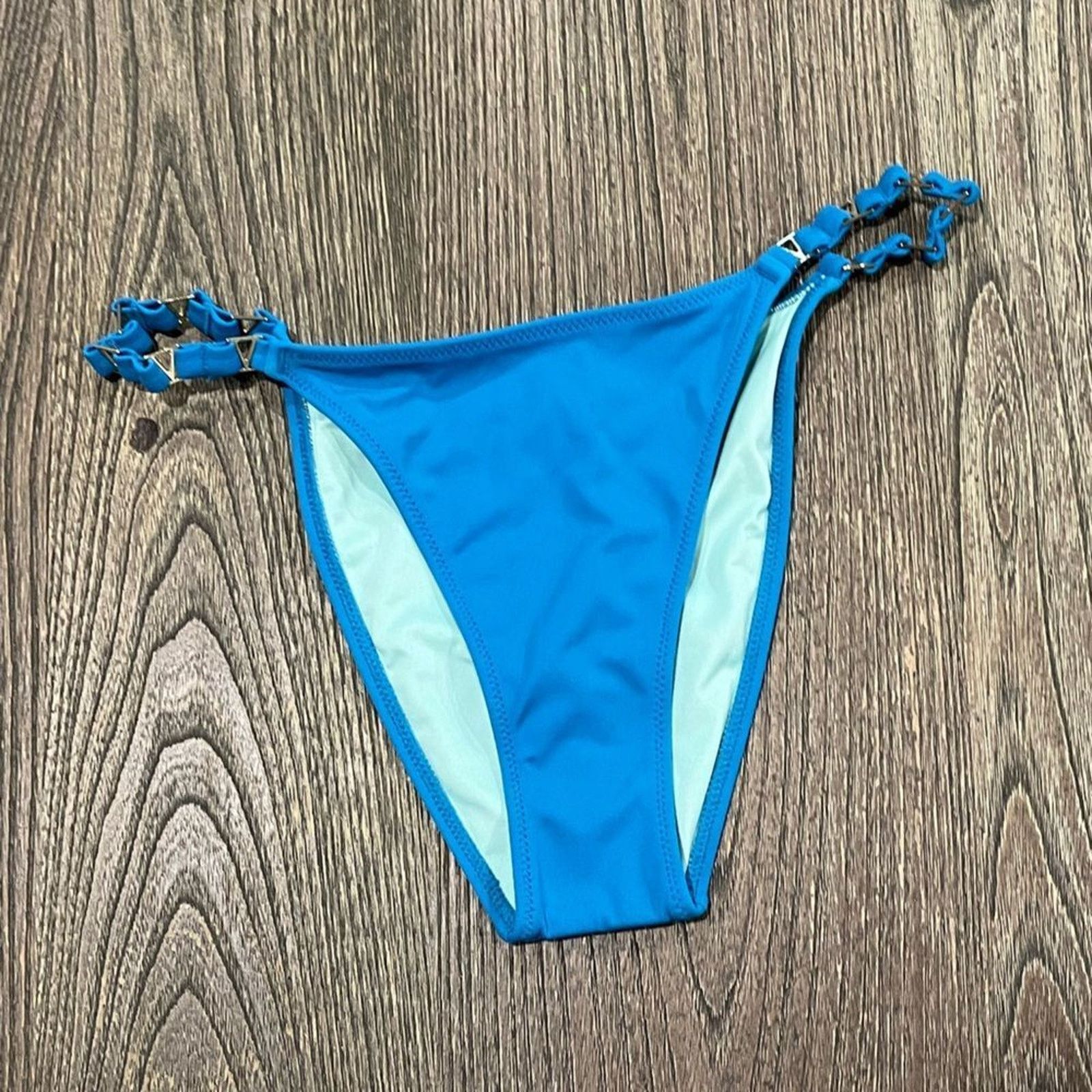 Victoria's Secret NWOT Victoria’s Secret Chain Strap Bikini Swim Bottom Size S Size ONE SIZE - 1 Thumbnail