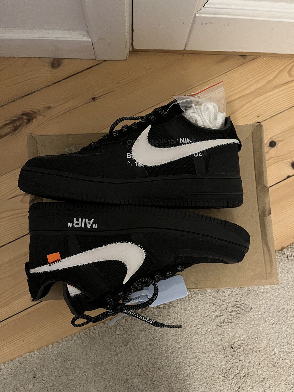 image of Nike x Off White Air Force 1 Low Shoes in Black, Men's (Size 8)