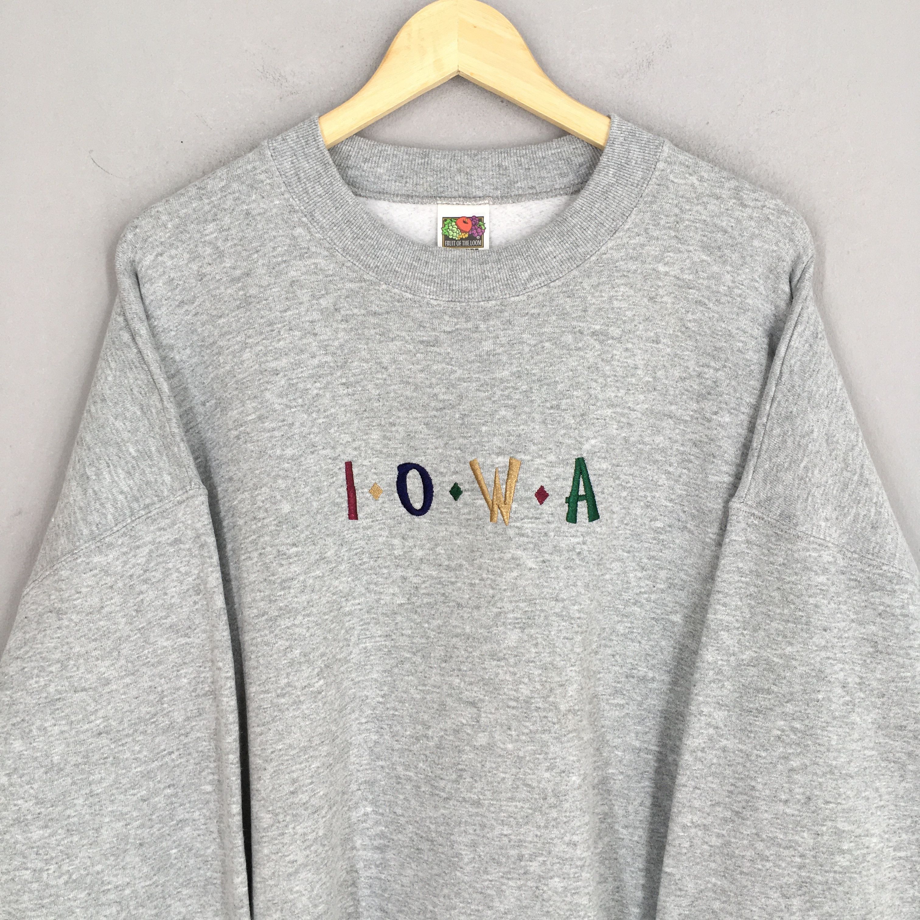 NCAA Vintage Iowa State Spell Out Embroidered Sweatshirt XXLarge Size US XXL / EU 58 / 5 - 2 Thumbnail
