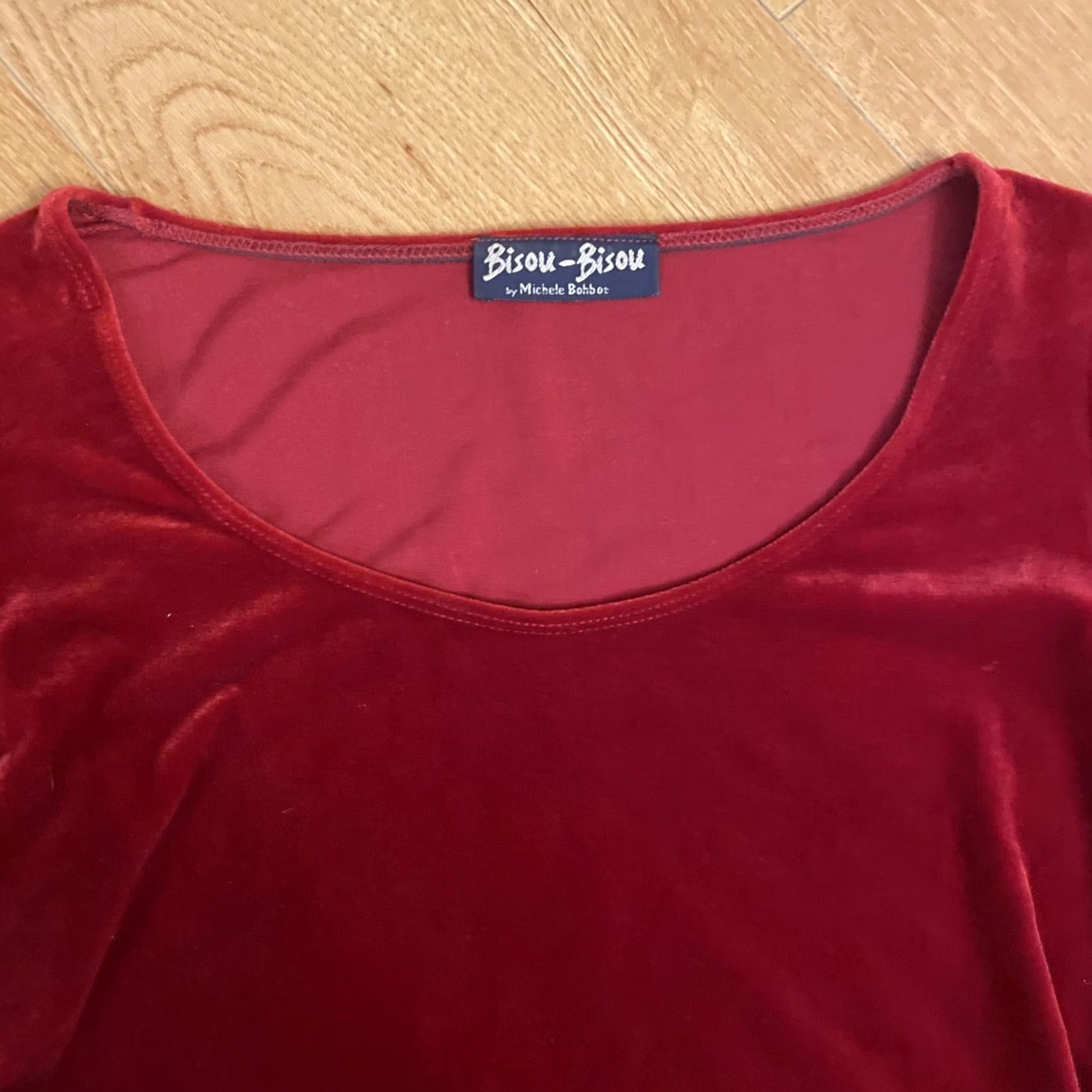 Vintage VINTAGE Bisou Bisou Michele Bohbot Red Velvet Thong Bodysuit Size Small Bodysuit Women Slim Red 90s Party/Cocktail Mens Womens Girls Size S / US 4 / IT 40 - 3 Thumbnail