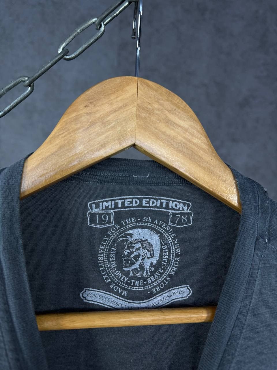 Diesel Diesel vintage designer art tee Size US S / EU 44-46 / 1 - 5 Thumbnail