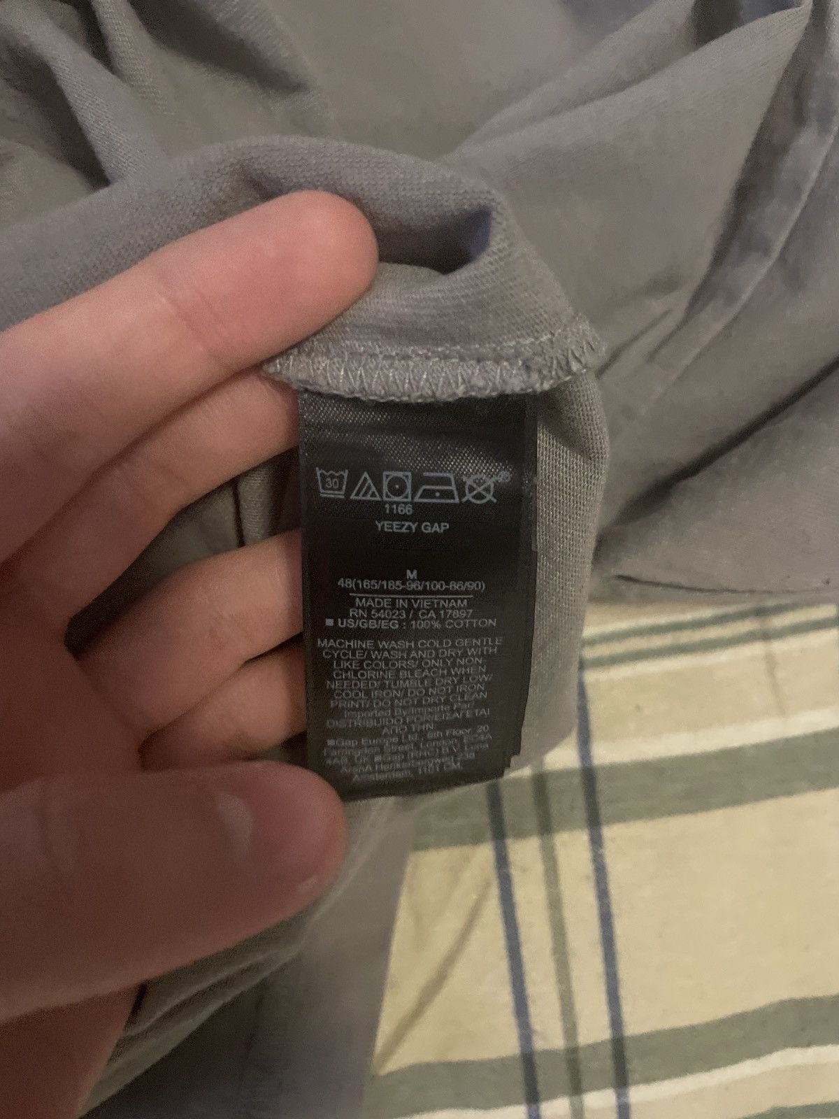 Gap × Yeezy Yeezy Gap by Balenciaga Light Grey Crewneck Tee Shirt Size US M / EU 48-50 / 2 - 4 Thumbnail