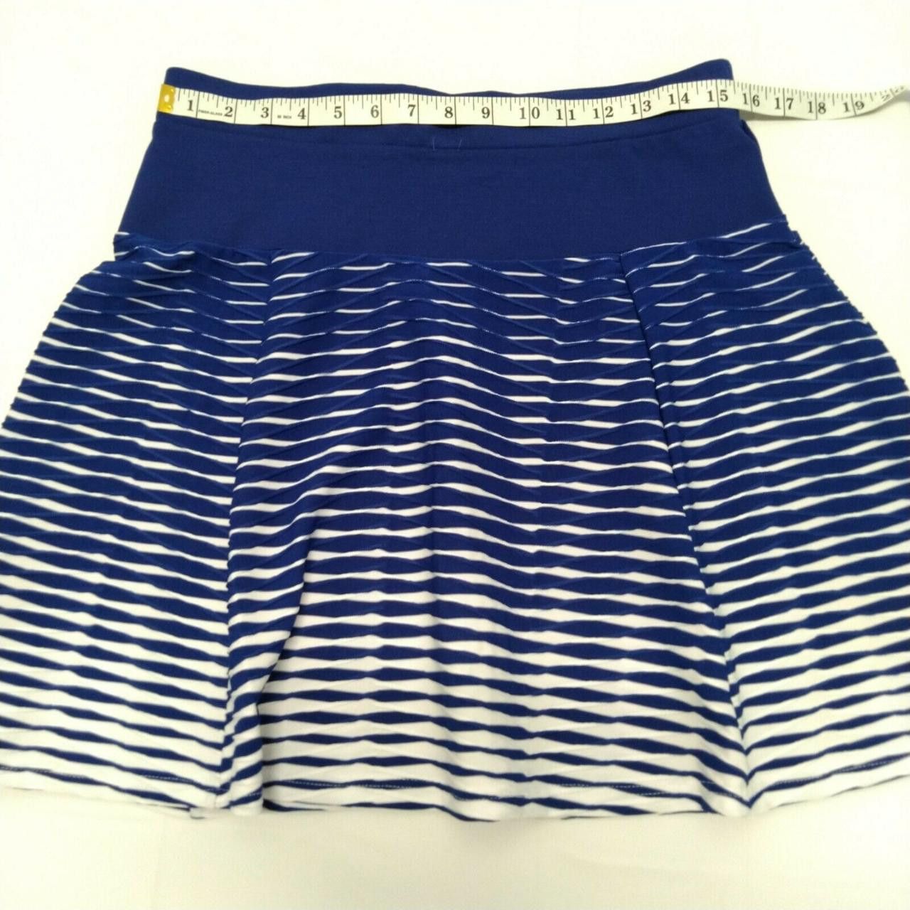 Vintage Teen L Blue & White Circle Skirt Flared Elastic Waist Size 31" - 2 Thumbnail