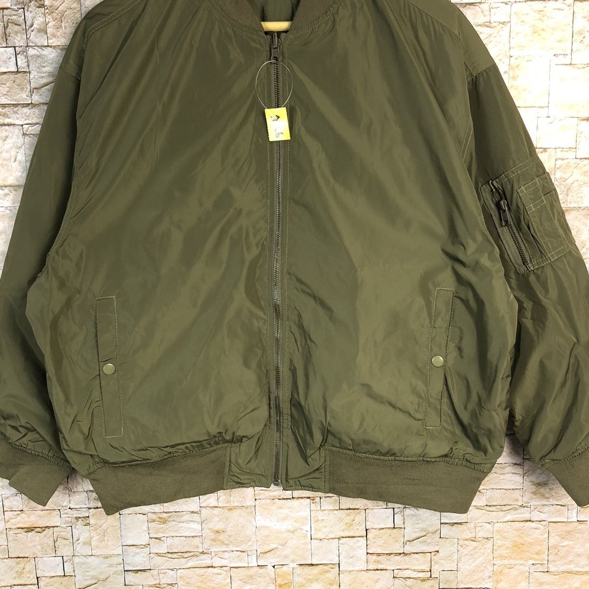 Japanese Brand Japan vintage Green Bombers Jacket #A566 Size US M / EU 48-50 / 2 - 3 Thumbnail