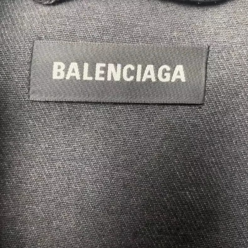 Balenciaga Balenciaga TV program bullet screen full print denim jacke Size US S / EU 44-46 / 1 - 3 Thumbnail
