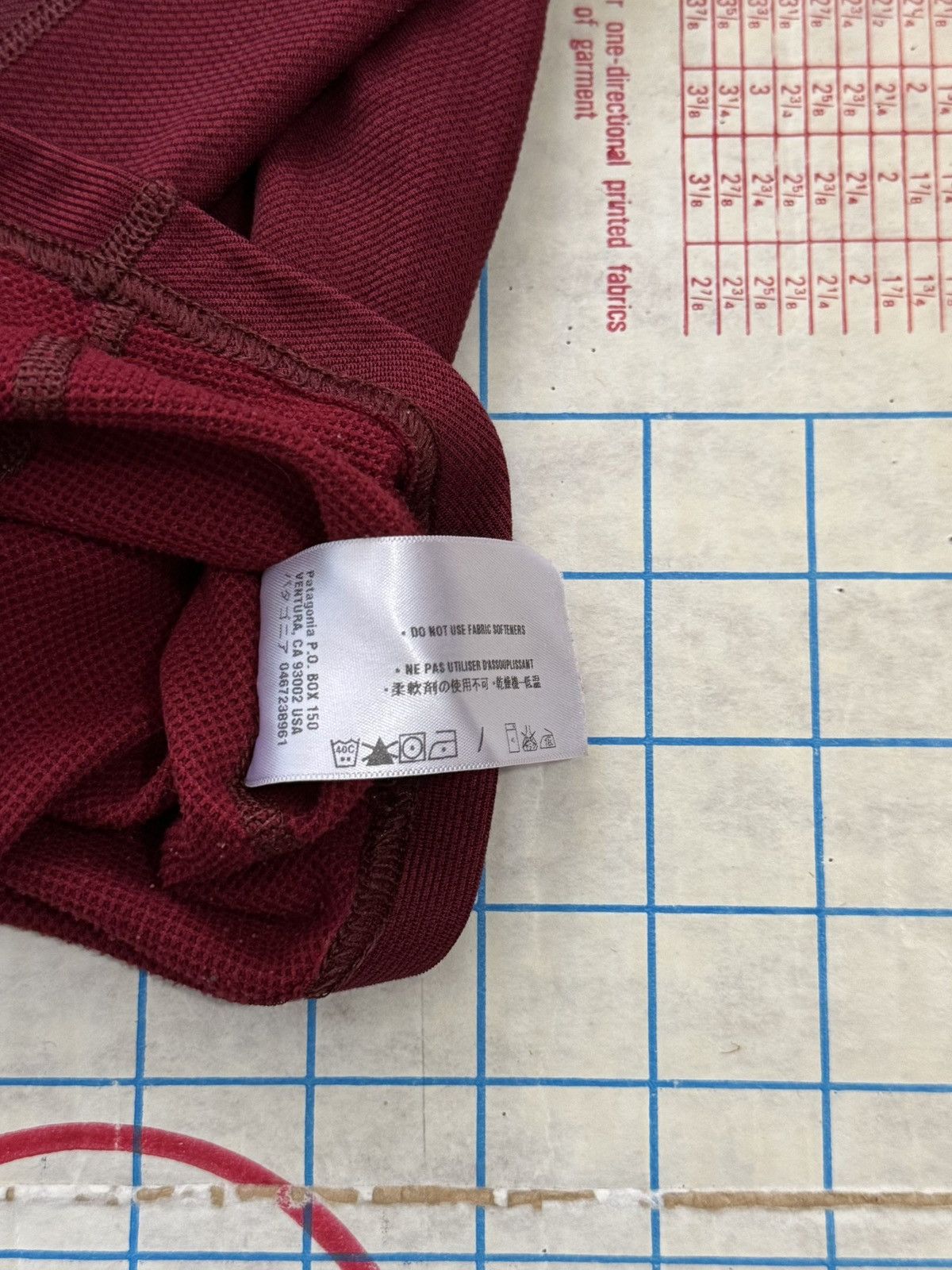 Patagonia Patagonia 1/4 Zip Base Layer Maroon Red Size Large Mens Size US L / EU 52-54 / 3 - 7 Thumbnail
