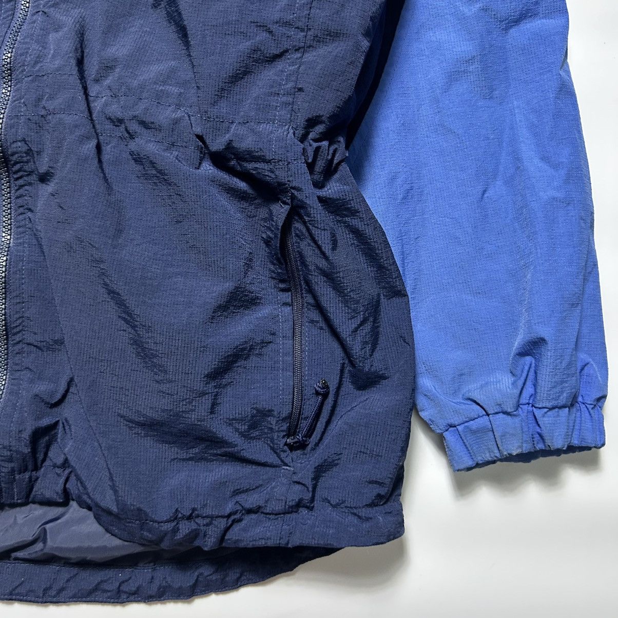 Columbia Vintage Columbia Windbreaker Jacket Size M / US 6-8 / IT 42-44 - 8 Thumbnail