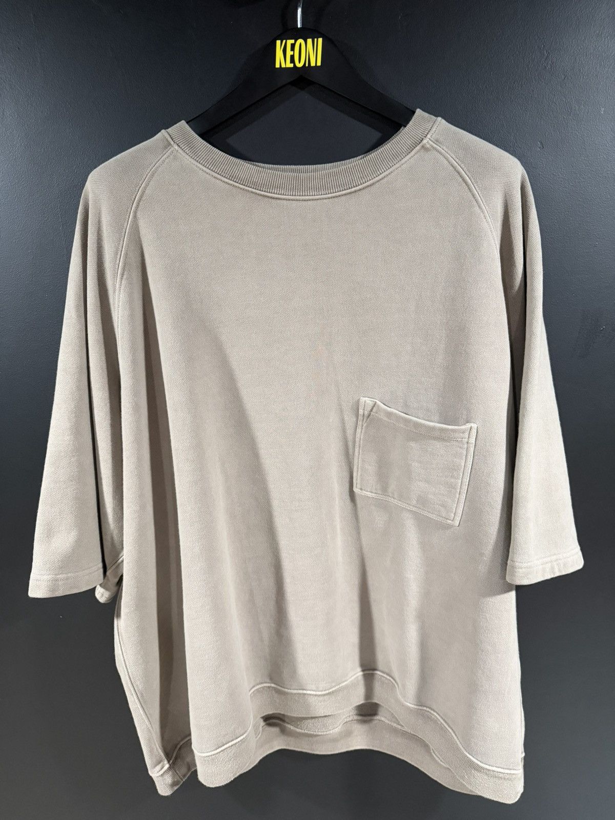 Yeezy Yeezy Season 3 Kanye West Ye Beige Raglan Pocket Tee XL Size US XL / EU 56 / 4 - 2 Thumbnail
