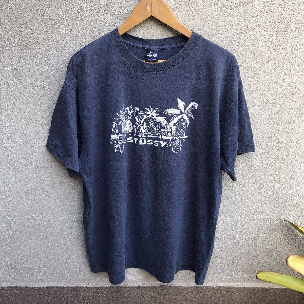 Vintage 90s STUSSY usa aloha graphic tee 