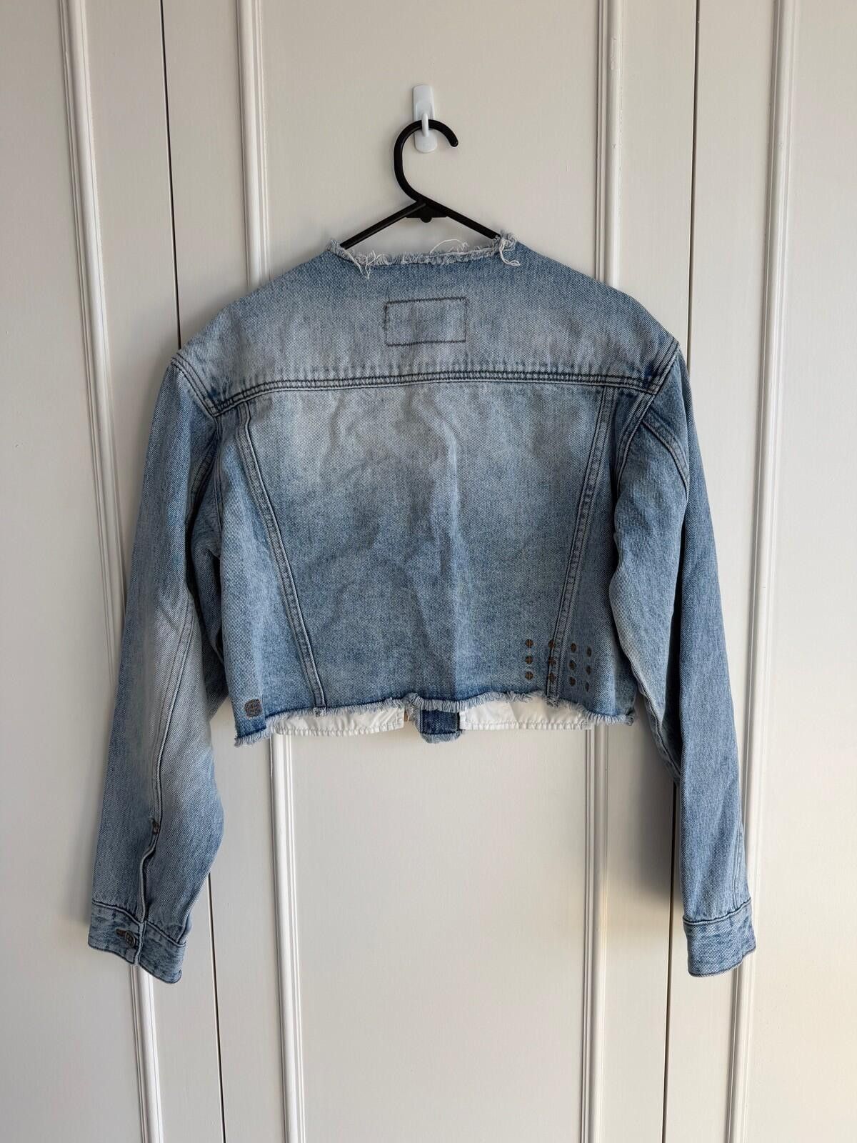 Ksubi new Ksubi womens denim Jacket top small s 8 blue torn up 1 Size S / US 4 / IT 40 - 6 Thumbnail