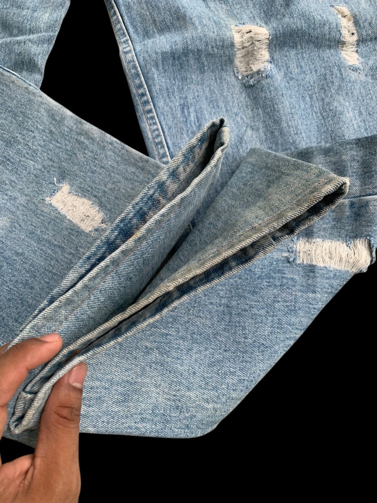 Guess × Japanese Brand × Vintage American Guess Light Blue Baggy Distressed Jeans Size US 34 / EU 50 - 18 Thumbnail