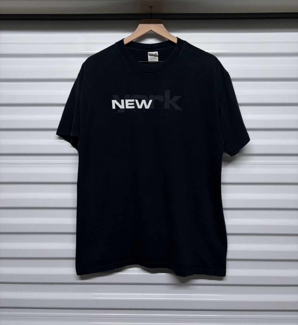Anvil Vintage “New York” Tee Size US L / EU 52-54 / 3 - 1 Preview