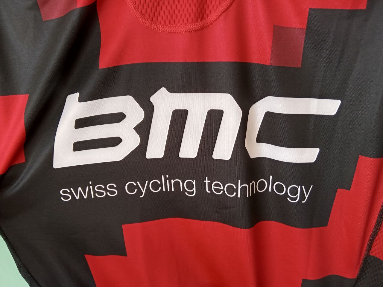 Other Hincapie BMC Racing Team riders 2012 jersey Size US XXL / EU 58 / 5 - 11 Thumbnail