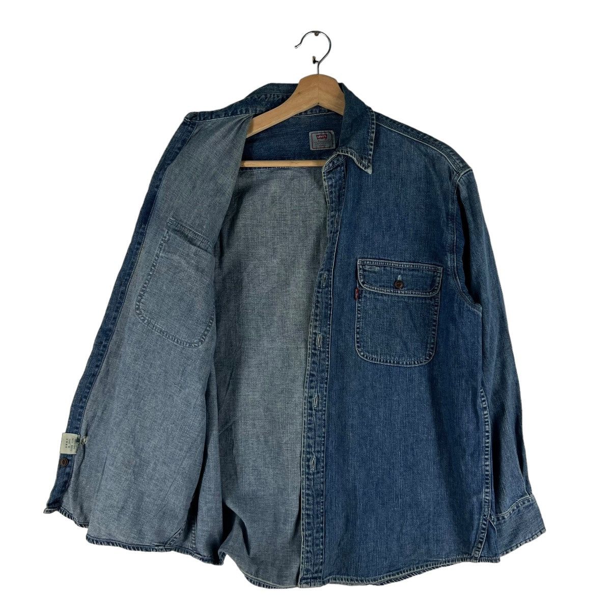 Levi's 🔥VINTAGE LEVI’S SHIRT DENIM BUTTON UPS UNION MADE Size US S / EU 44-46 / 1 - 11 Thumbnail