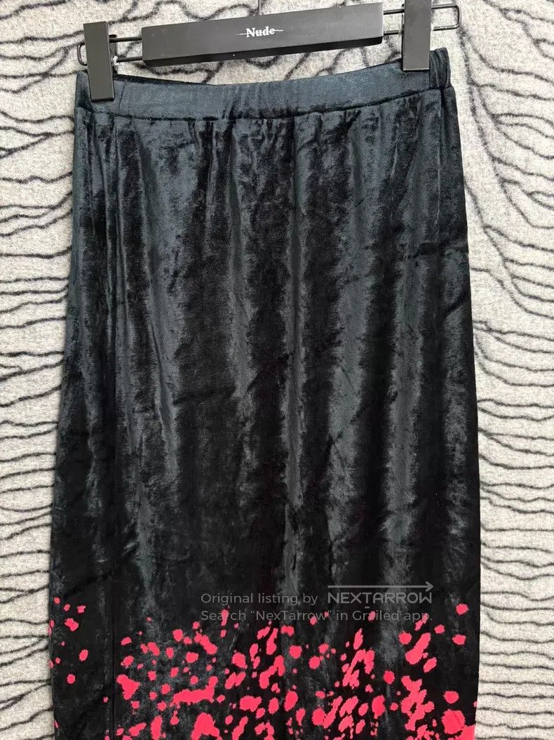 Comme des Garcons Comme des Garcons size F Velvet Bloodstained Long Skirt Size 25" / US 0 / IT 36 - 2 Thumbnail