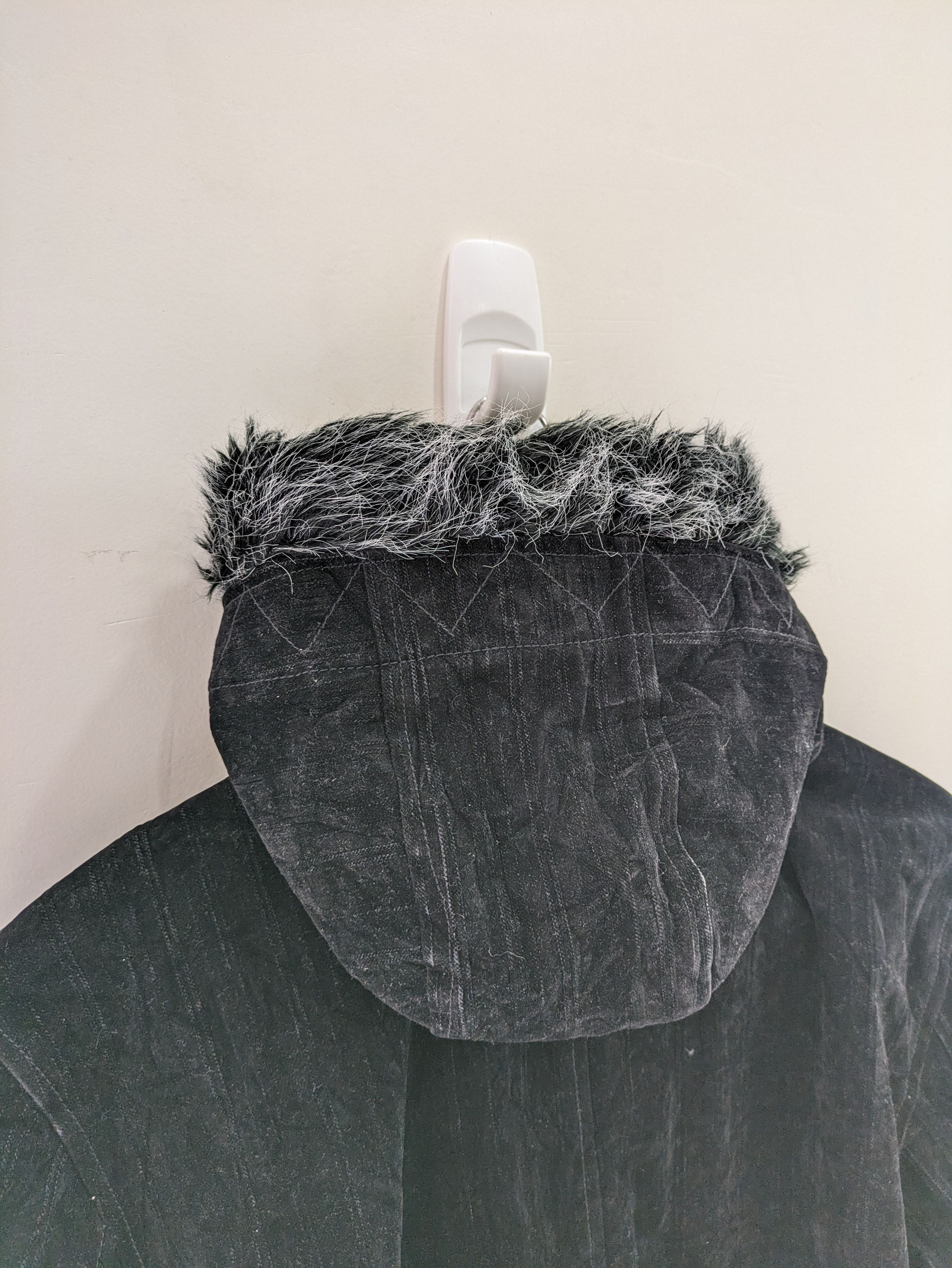 If Six Was Nine In The Attic - Velvet like Fur Hoodie Jacket Size US M / EU 48-50 / 2 - 9 Thumbnail