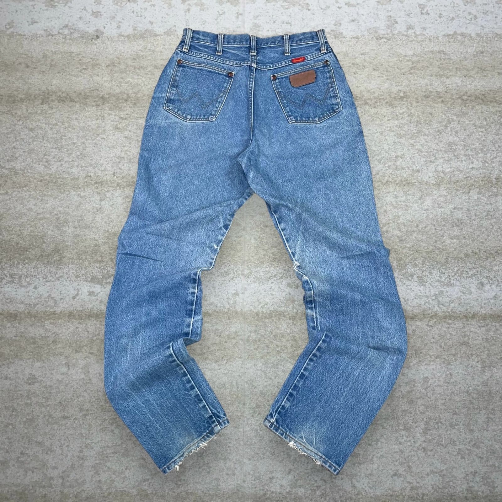 Wrangler Vintage 90s Wrangler Jeans 30x34 Relaxed Fit Light Wash Size US 30 / EU 46 - 1 Thumbnail