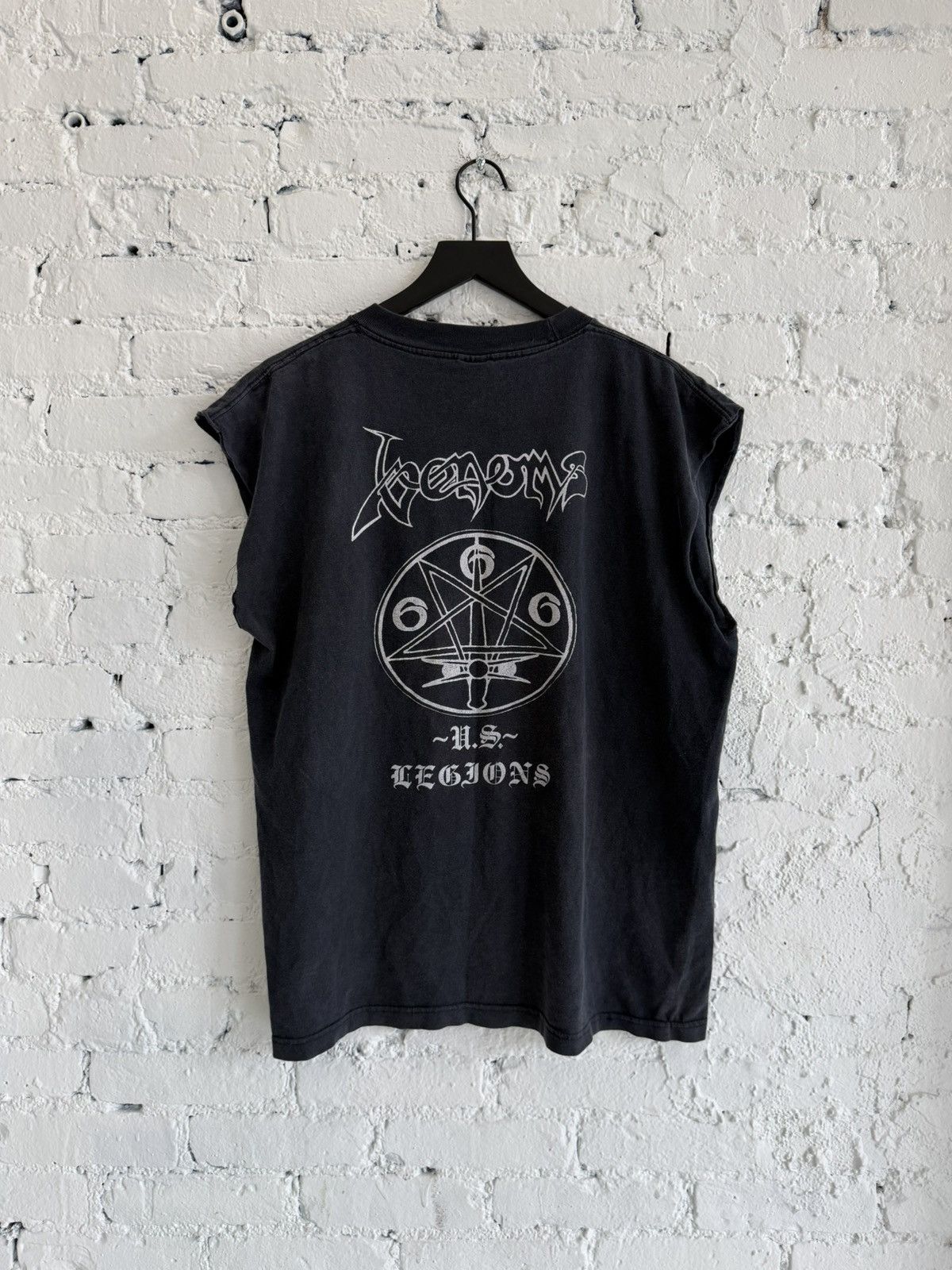 Vintage 1996 VENOM ‘VENOMS LEGIONS’ CUTOFF Size US XL / EU 56 / 4 - 3 Thumbnail