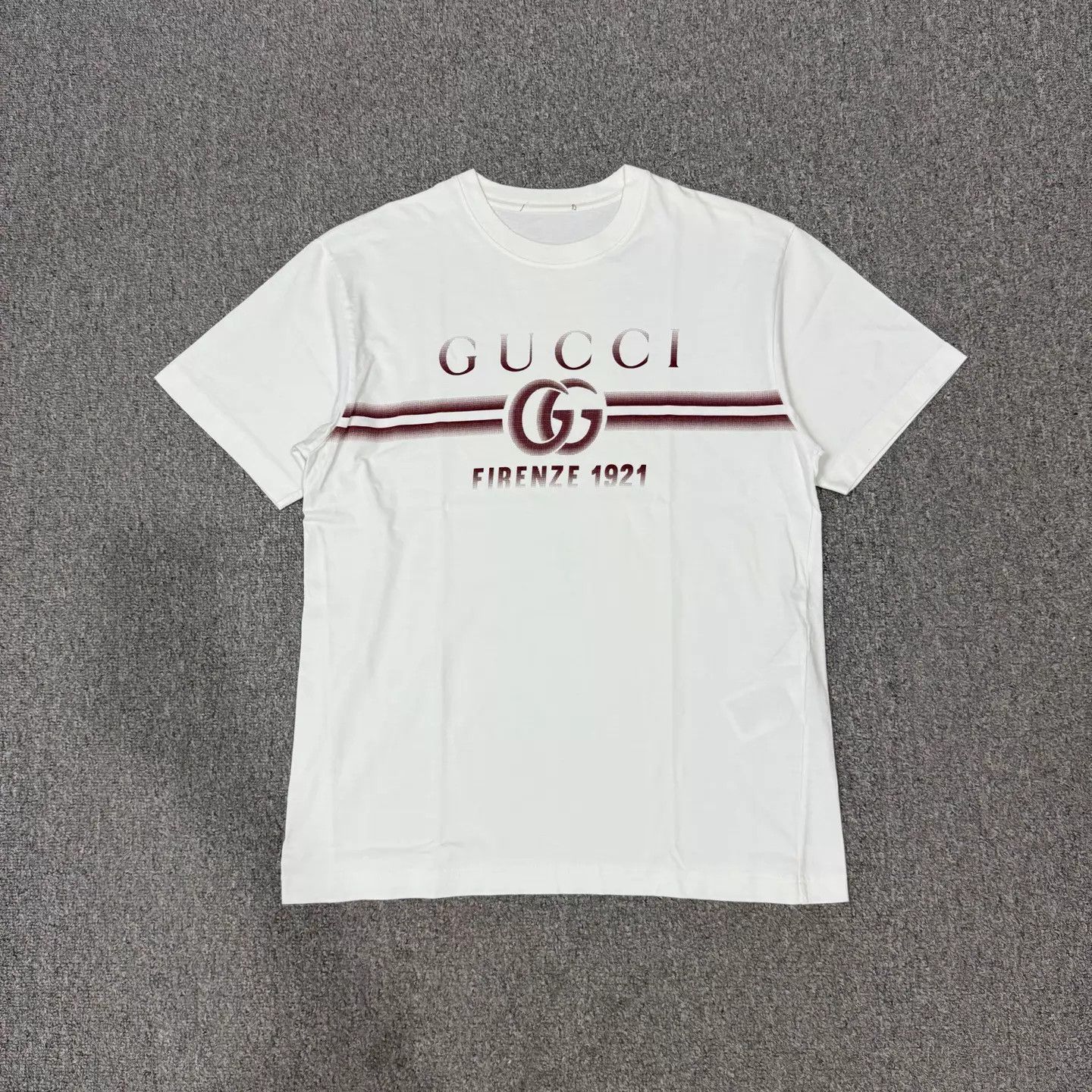 Gucci Gucci White Logo Letter Print Short XS 95 New Size US XS / EU 42 / 0 - 1 Thumbnail