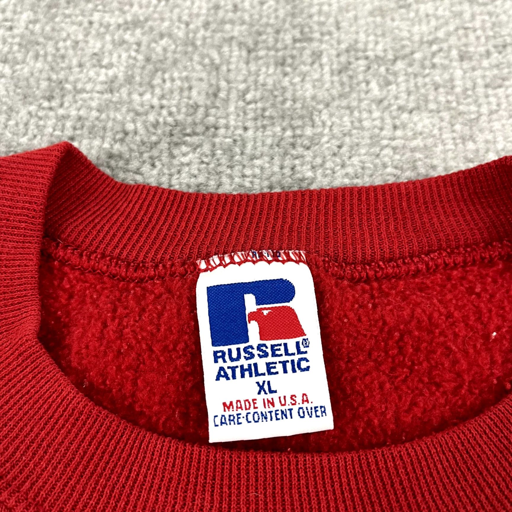 Etro VINTAGE RUSSELL Sweatshirt Mens Extra Large Red Pullover Crewneck Retro Y2K USA Size US XL / EU 56 / 4 - 3 Thumbnail