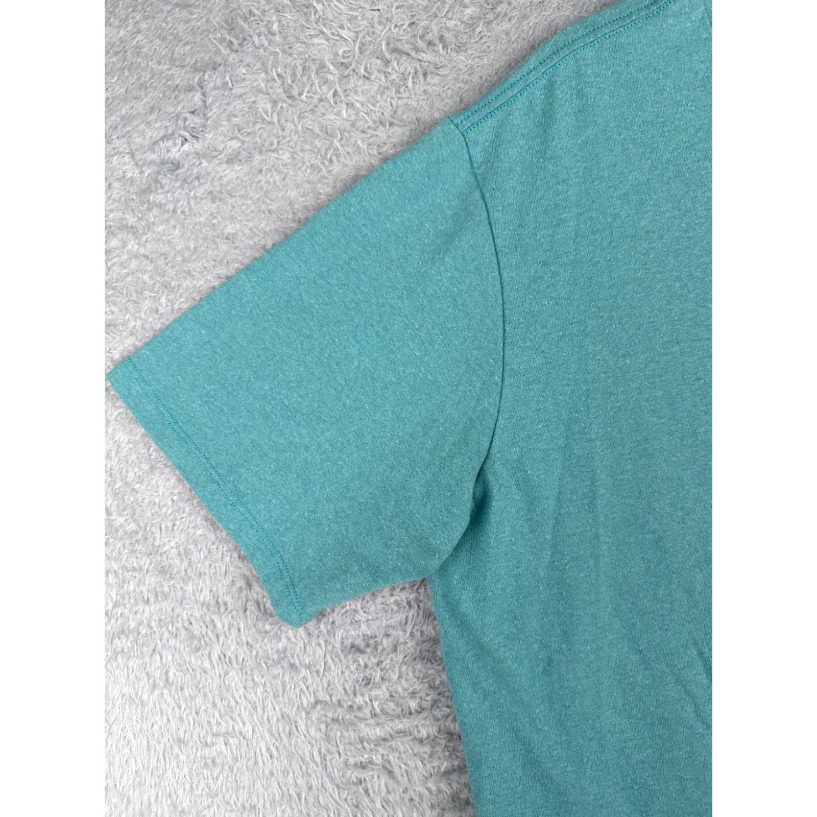Patagonia Patagonia Shirt Men L Blue Logo Responsibili-Tee Pocket Cotton Blend T-Shirt USA Logo Mens Size US L / EU 52-54 / 3 - 3 Thumbnail