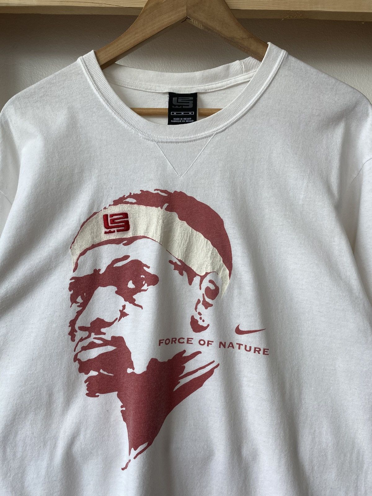 Nike Vintage 00’s Nike x LeBron James “Force of Nature” Tee Size US M / EU 48-50 / 2 - 3 Thumbnail