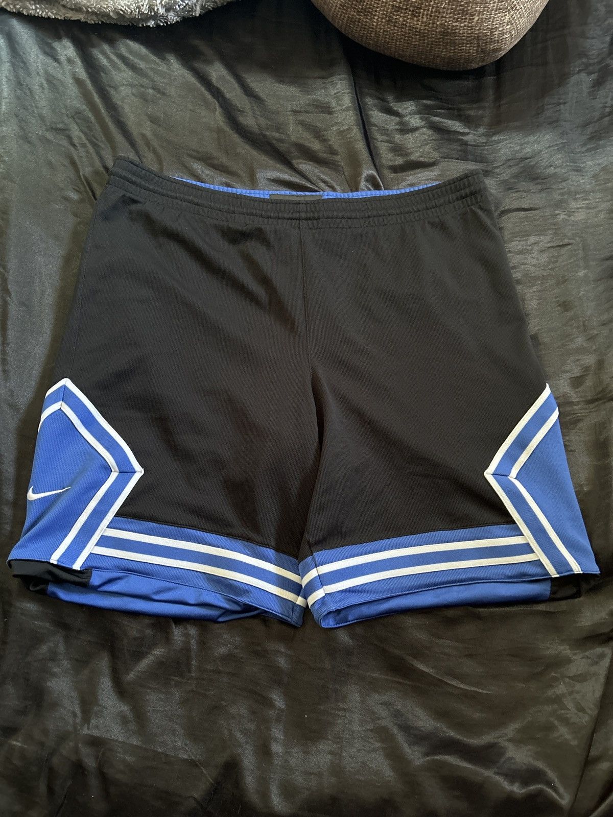Nike Nike reversible shorts Size US 42 / EU 58 - 1 Thumbnail