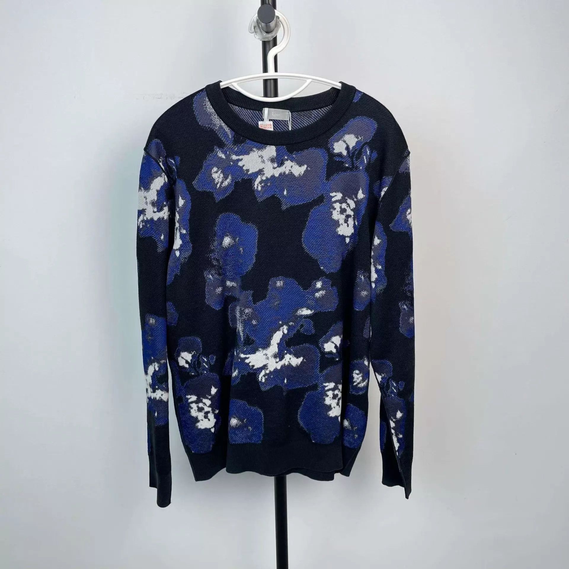 Dior Dior 95 New blue knit long-sleeve Size US L / EU 52-54 / 3 - 1 Thumbnail