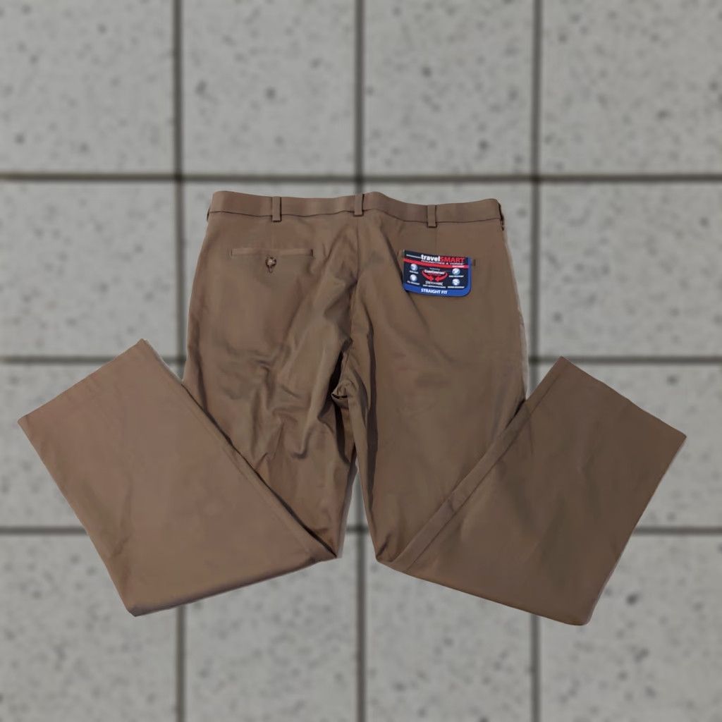 Roundtree & Yorke VINTAGE Mens New Roundtree & Yorke Khaki Dress Pants 40x29 Cotton Slack Chino Trouser Size US 40 / EU 56 - 1 Thumbnail