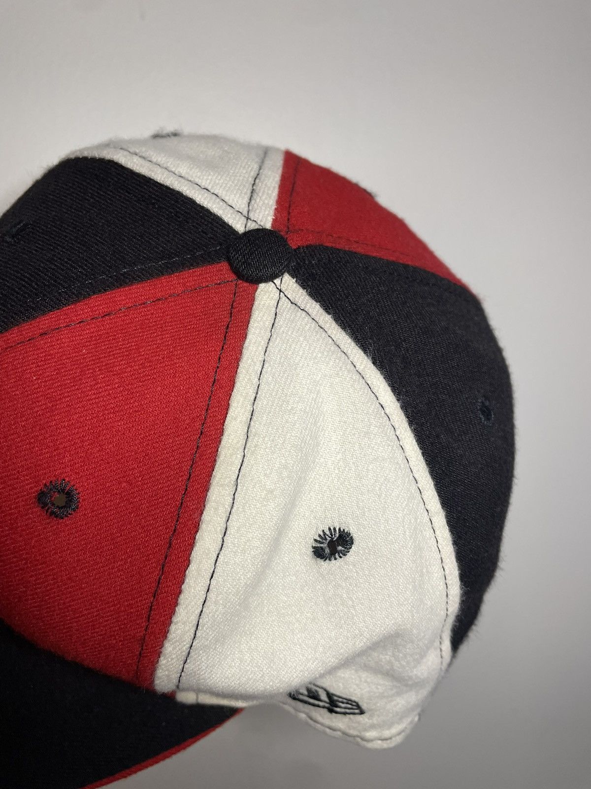 New Era Sz. 7 1/4 Vintage NBA Atlanta Hawks Fitted Size ONE SIZE - 8 Thumbnail