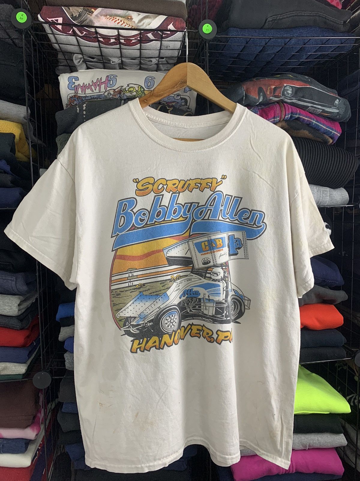 Vintage Vintage 90’s Scruffy Bobby Allen tee Size US L / EU 52-54 / 3 - 3 Thumbnail