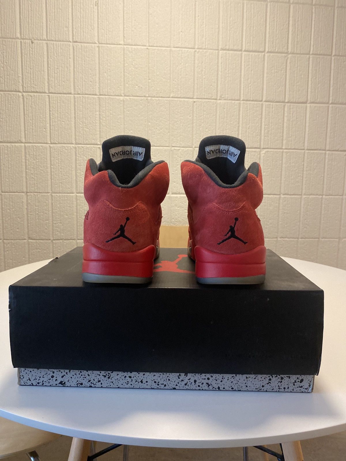 Jordan Brand Air Jordan Retro 5 Red Suede 2017 Size US 9.5 / EU 42-43 - 4 Thumbnail