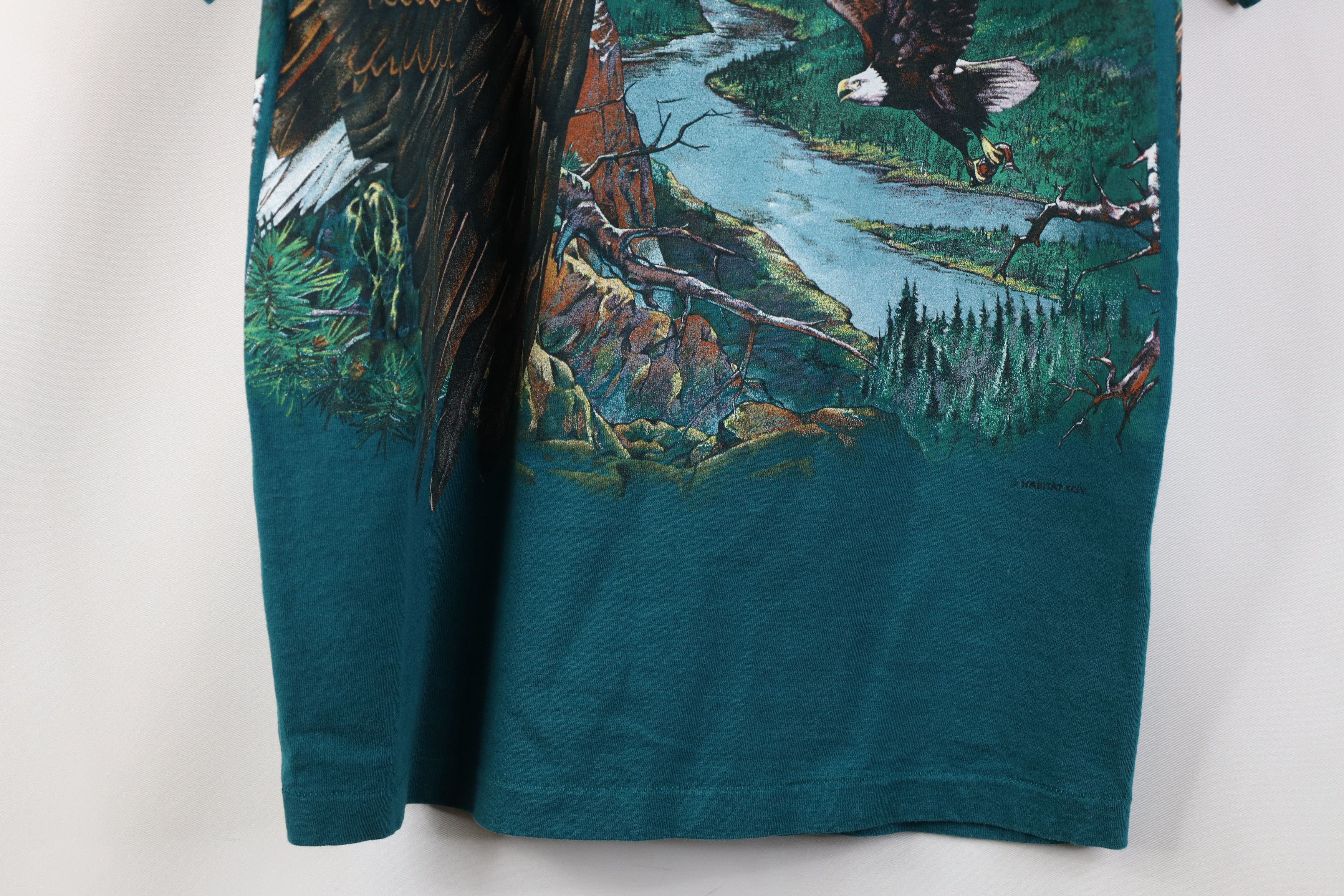 Vintage Vintage 90s Streetwear Eagle All Over Print T-Shirt USA Size US M / EU 48-50 / 2 - 16 Thumbnail