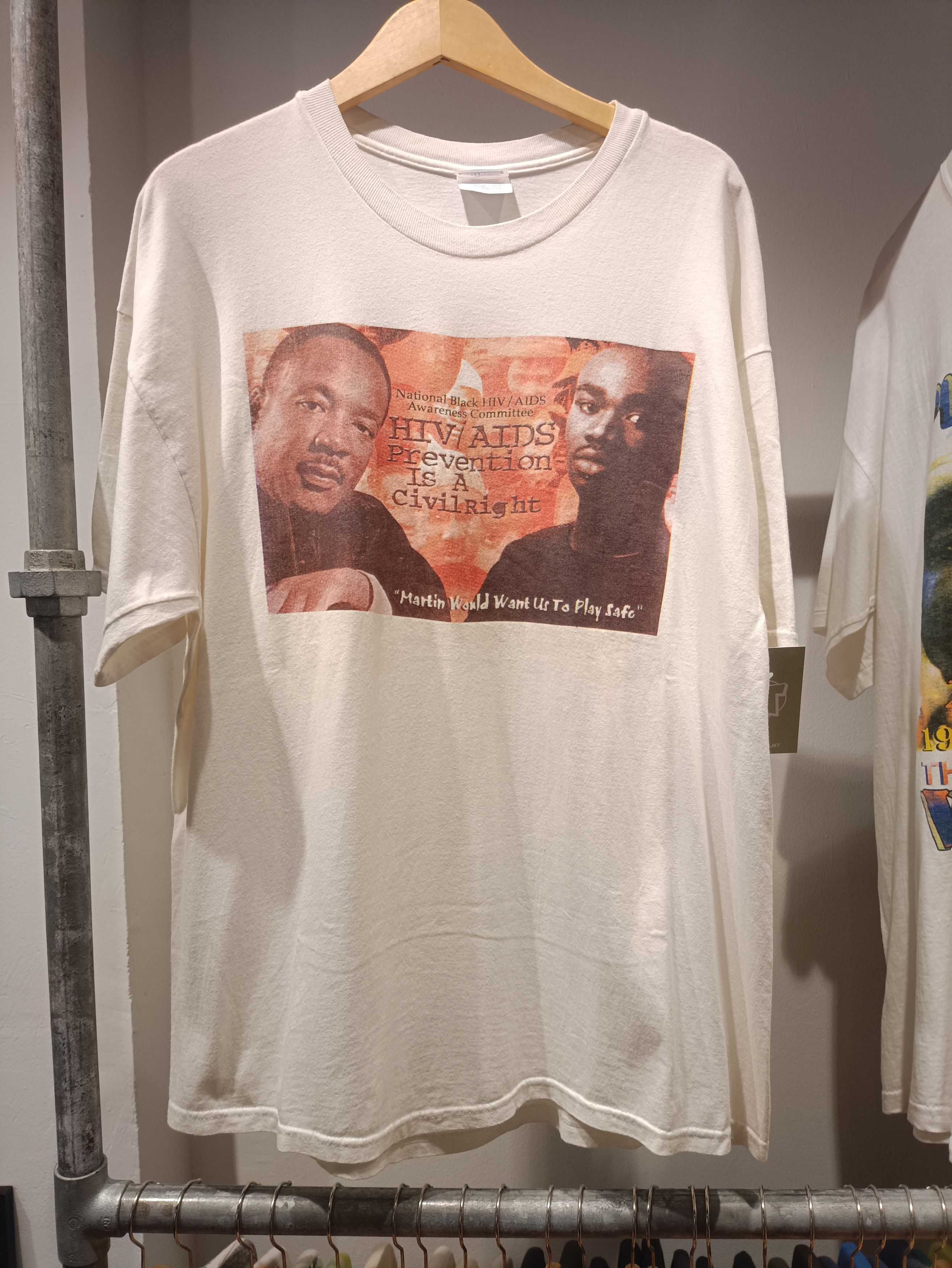 Hanes × Vintage Martin Luther king aids prevention Size US XL / EU 56 / 4 - 1 Thumbnail