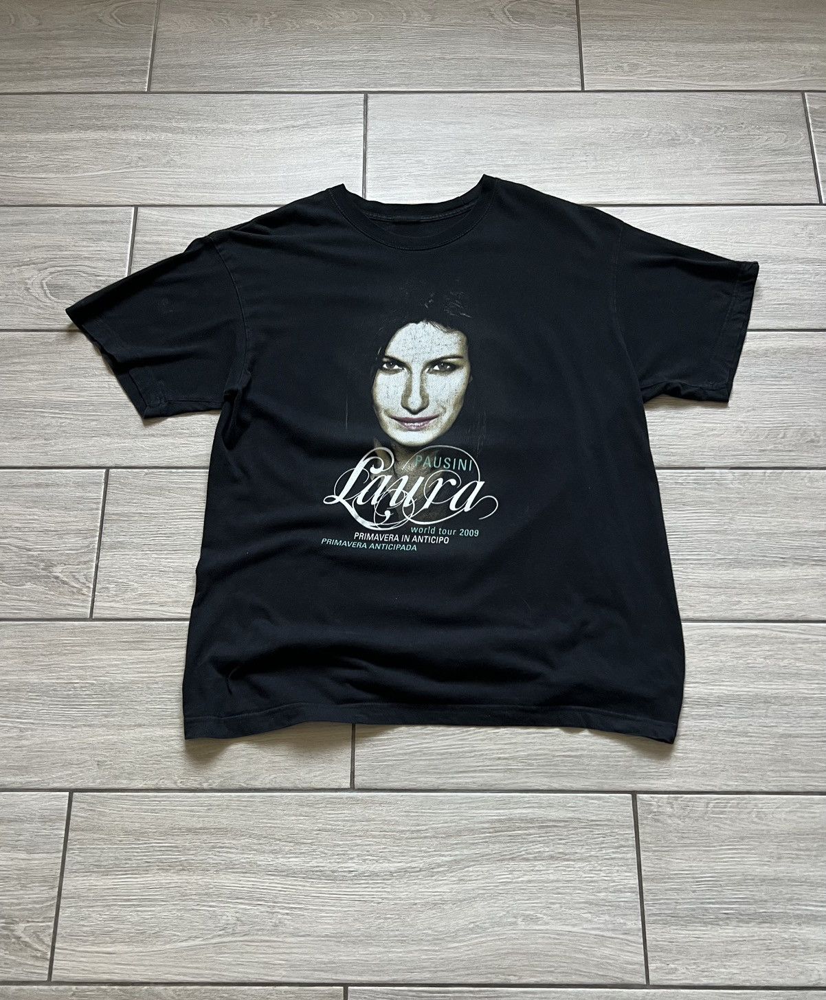Band Tees 1997 Laura Pausini World Wide Tour Vintage T-Shirt Size US XL / EU 56 / 4 - 12 Thumbnail