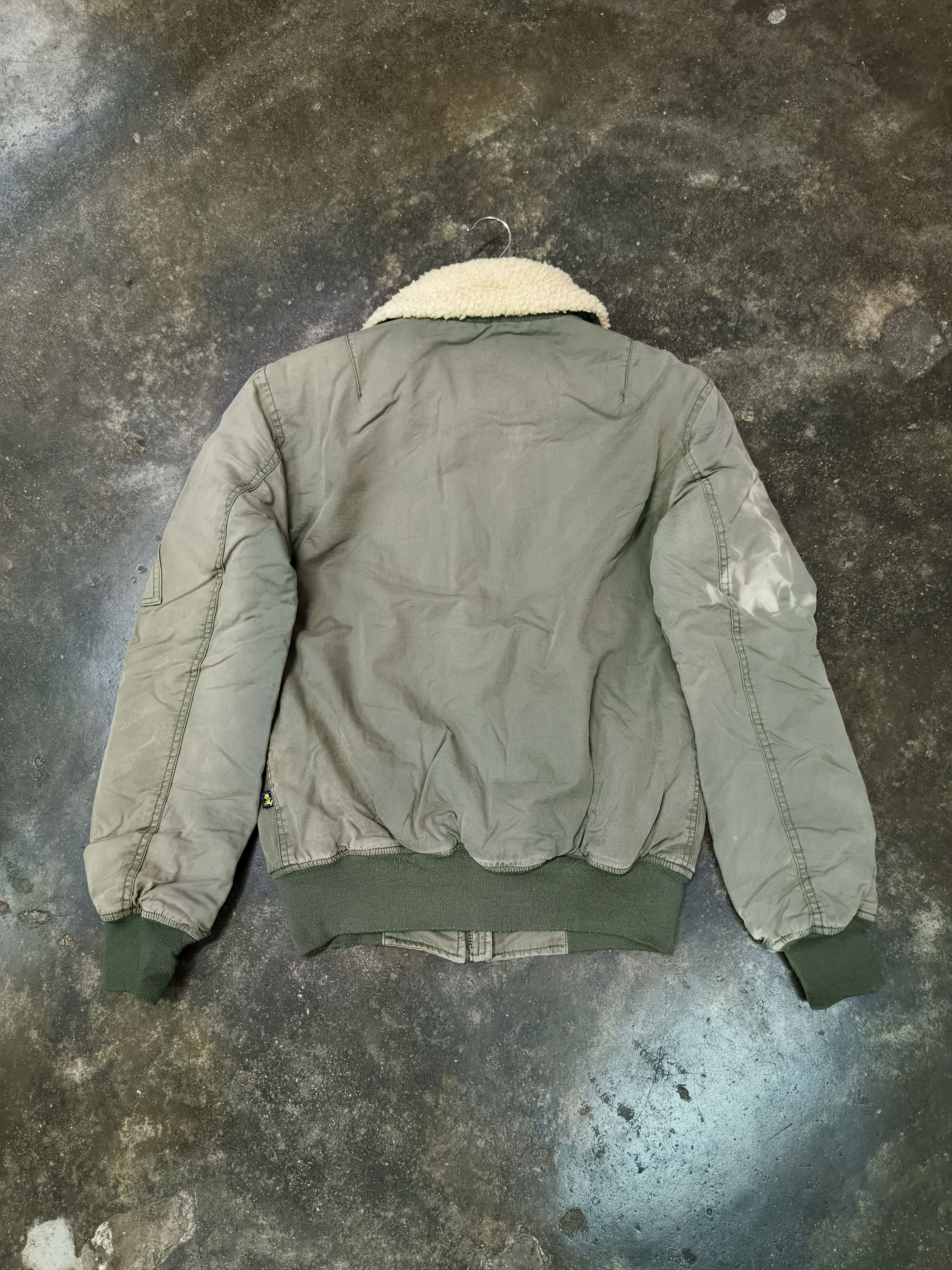 Alpha Industries Alpha Industries Nose Dive Bomber Jacket Distressed Faded Size US XS / EU 42 / 0 - 8 Thumbnail