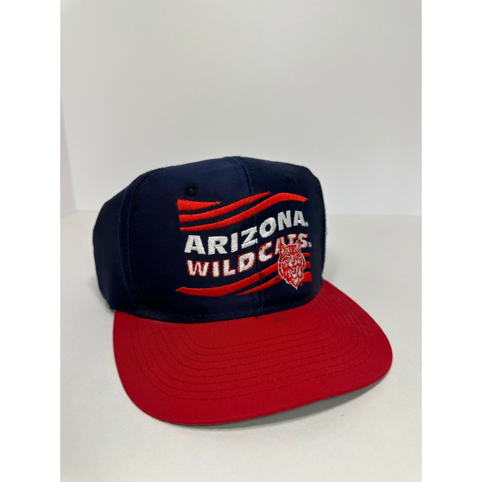NCAA × Vintage Vintage Arizona Wildcats 1990s Wavy Script Snapback Hat Size ONE SIZE - 3 Thumbnail
