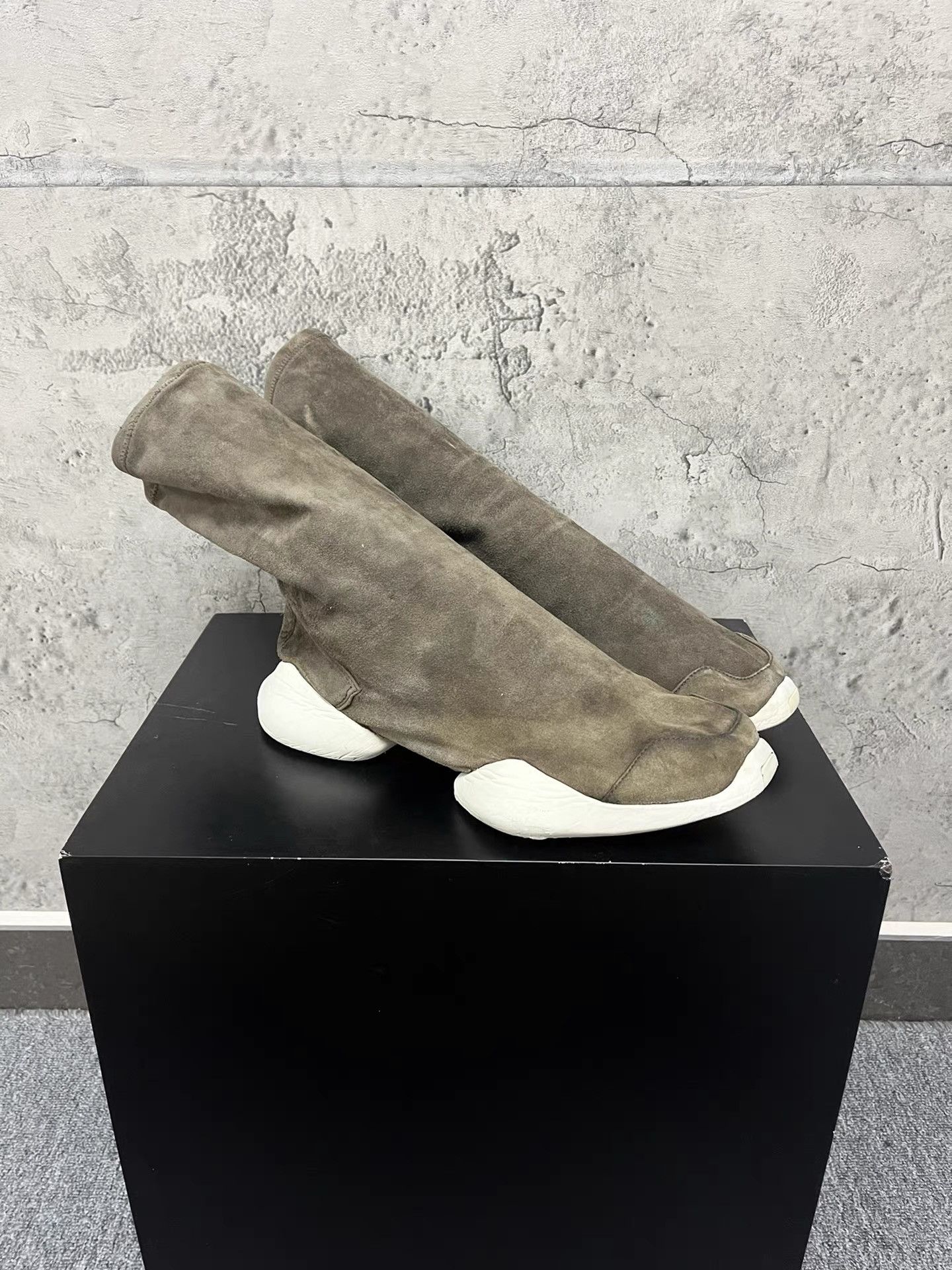 Rick Owens Rick Owens Adidas Suede Horseshoe Boots K34 Size US 8 / EU 41 - 1 Thumbnail