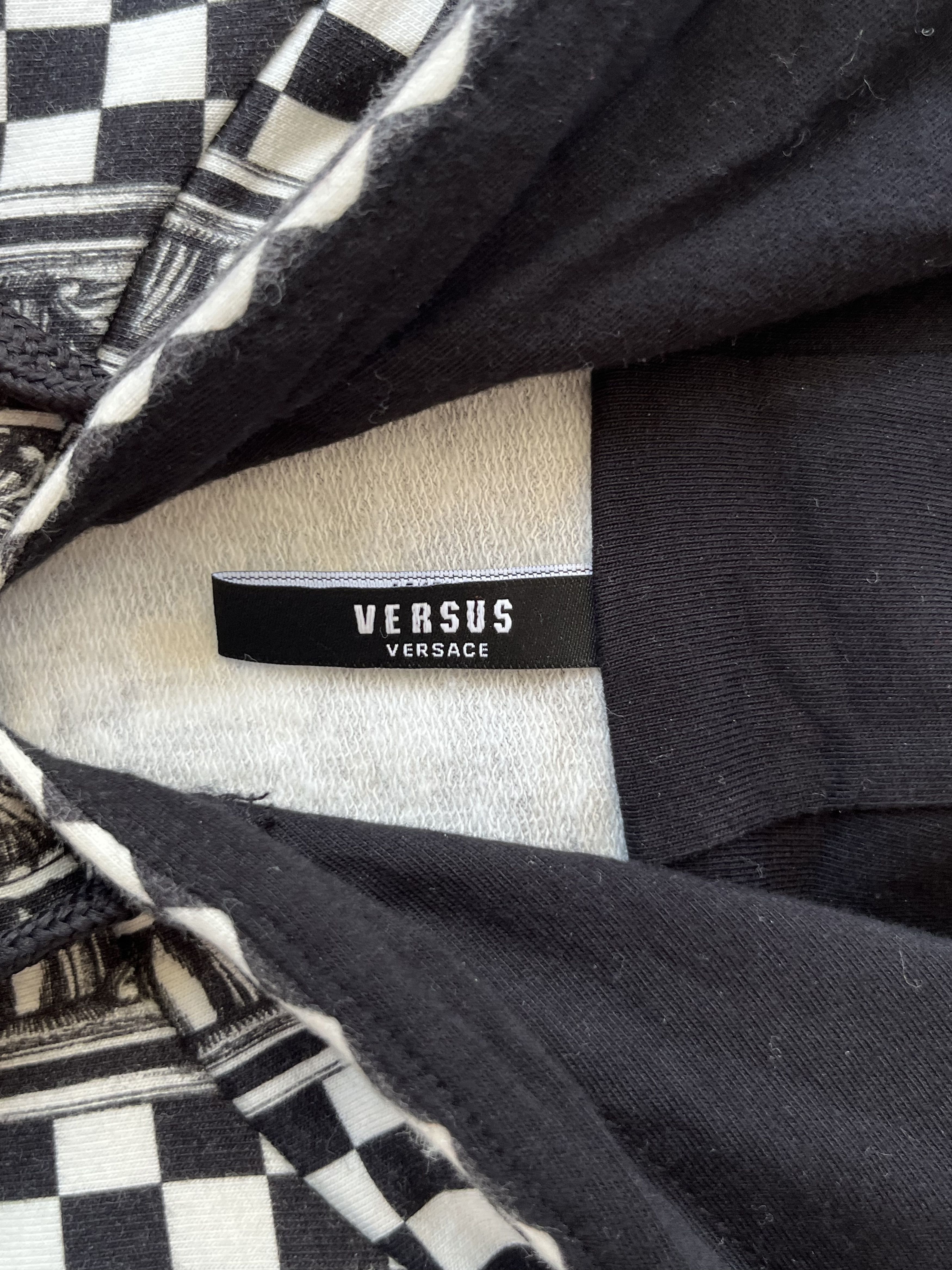 Versus Versace VERSACE VERSUS Full Zip Hooded Patterned Baroque Size US L / EU 52-54 / 3 - 12 Thumbnail