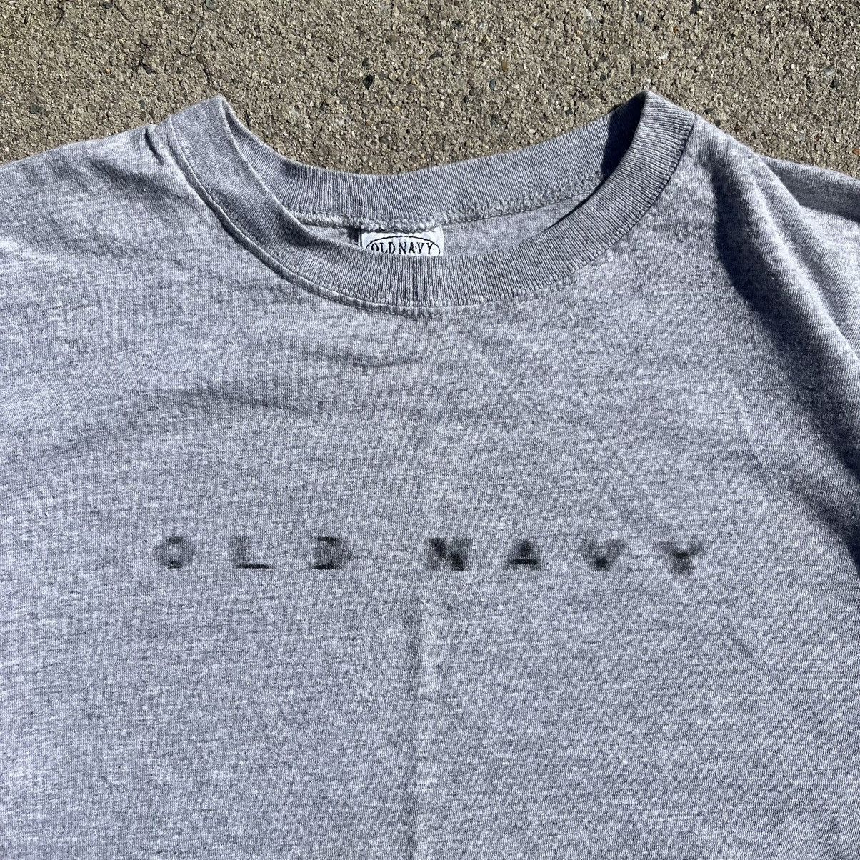 Old Navy × Vintage Y2K Old Navy Blurry Tee Logo XL Surfer Grail Size US XL / EU 56 / 4 - 1 Thumbnail