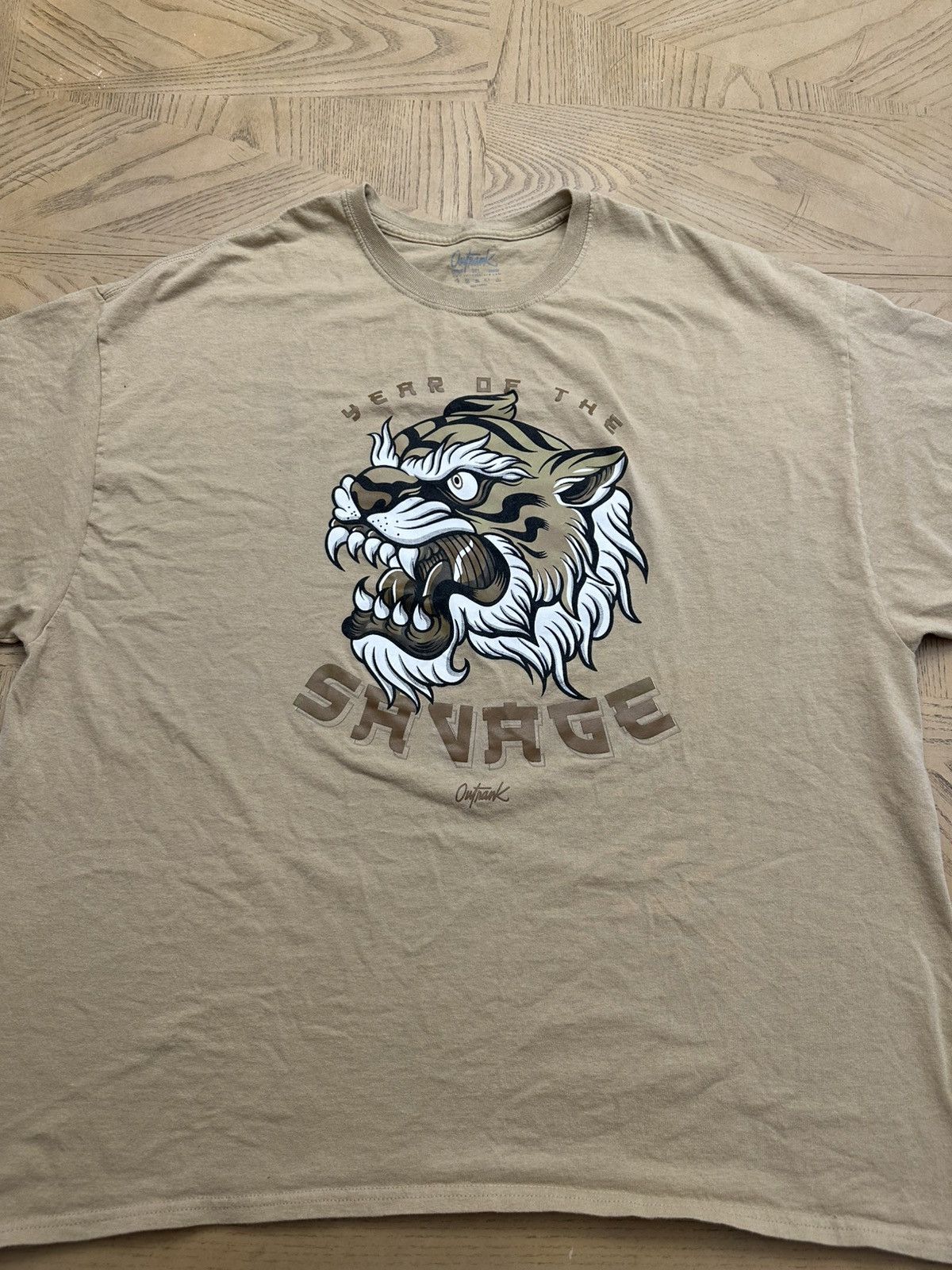 Other graphic t-shirt features a bold tiger head Size US XXL / EU 58 / 5 - 3 Thumbnail