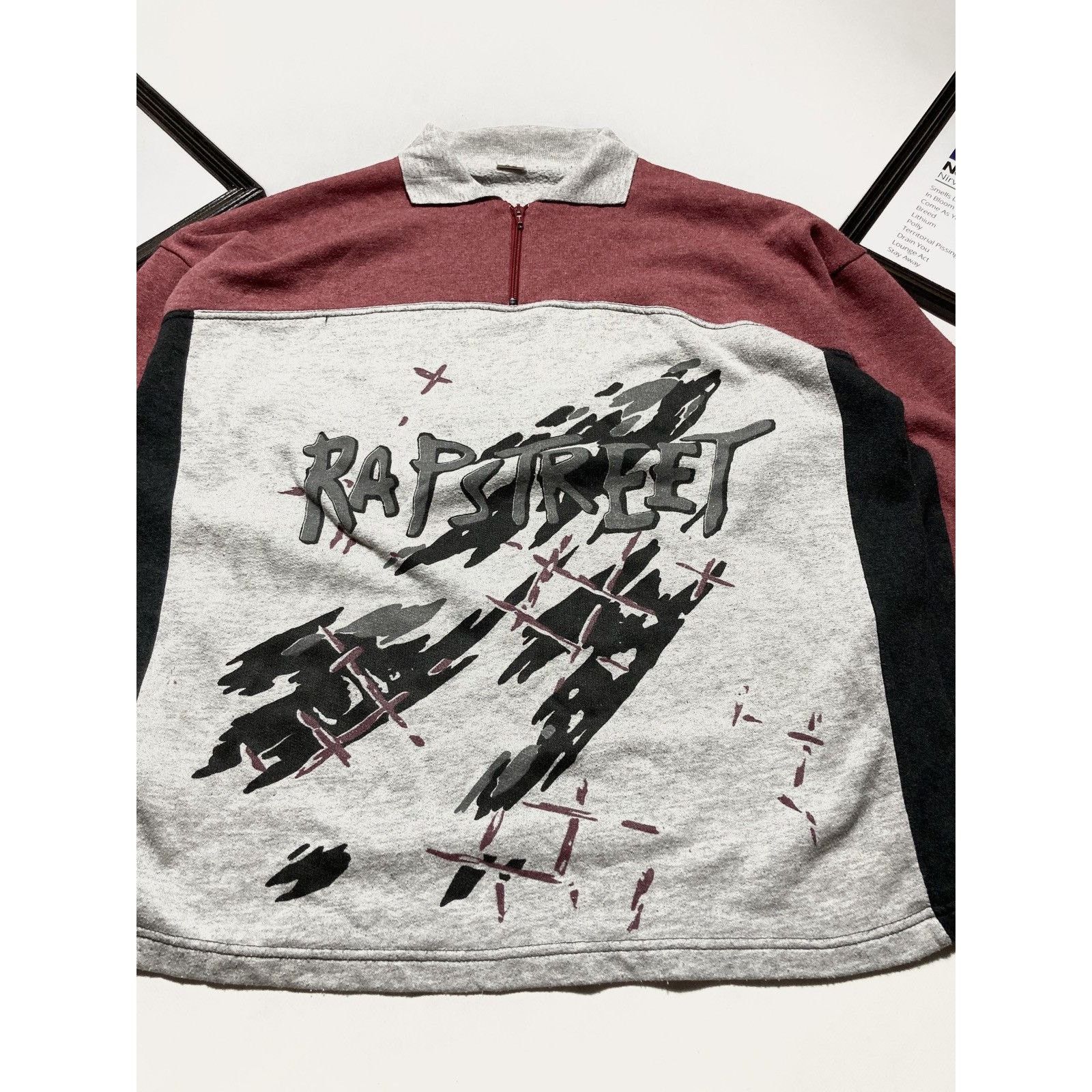 Vintage Vintage 90s Wu Tang style rap sweatshirt Size US XL / EU 56 / 4 - 2 Thumbnail