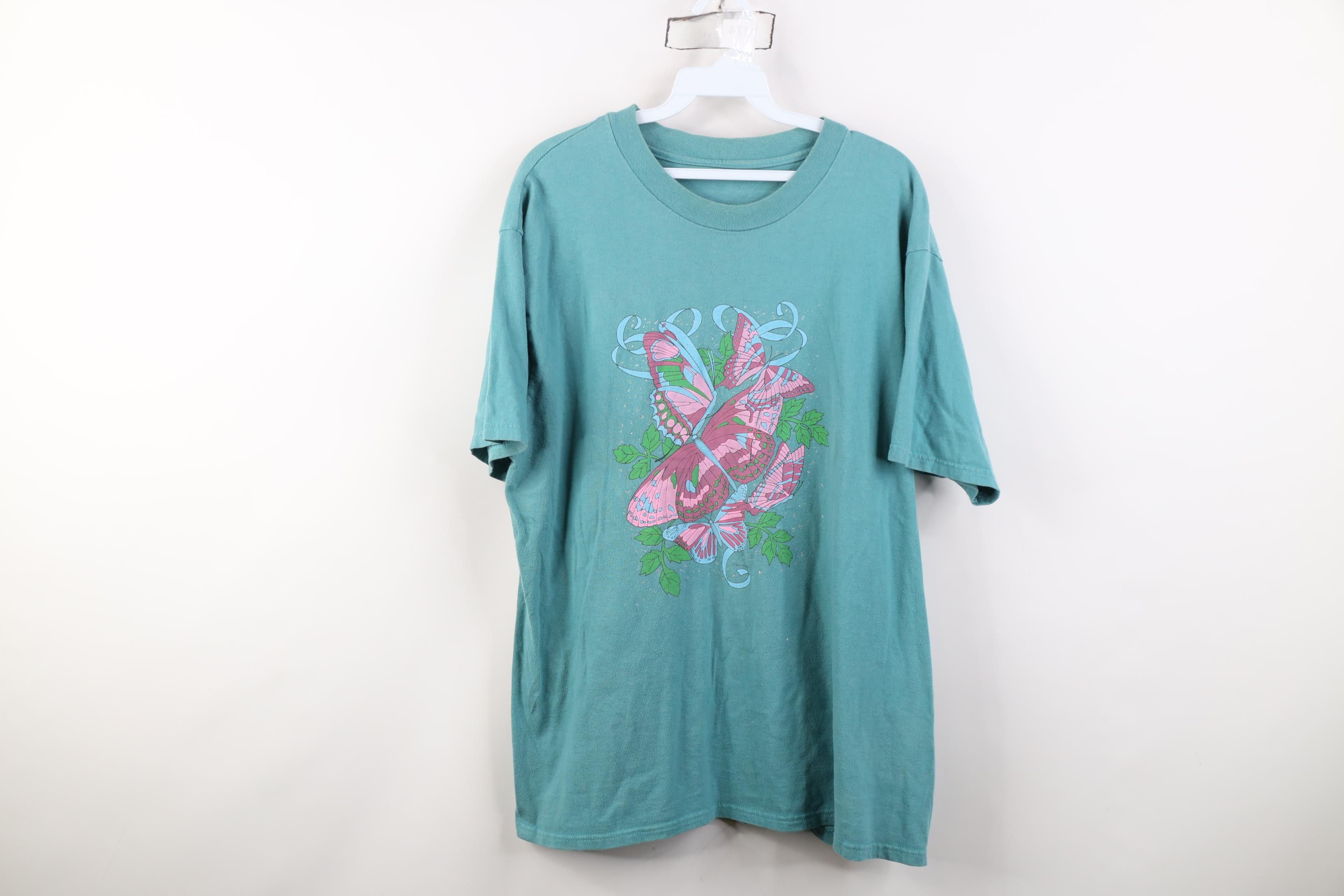 Vintage Vintage 90s Streetwear Earth Day Nature Butterfly T-Shirt Size L / US 10 / IT 46 - 1 Thumbnail