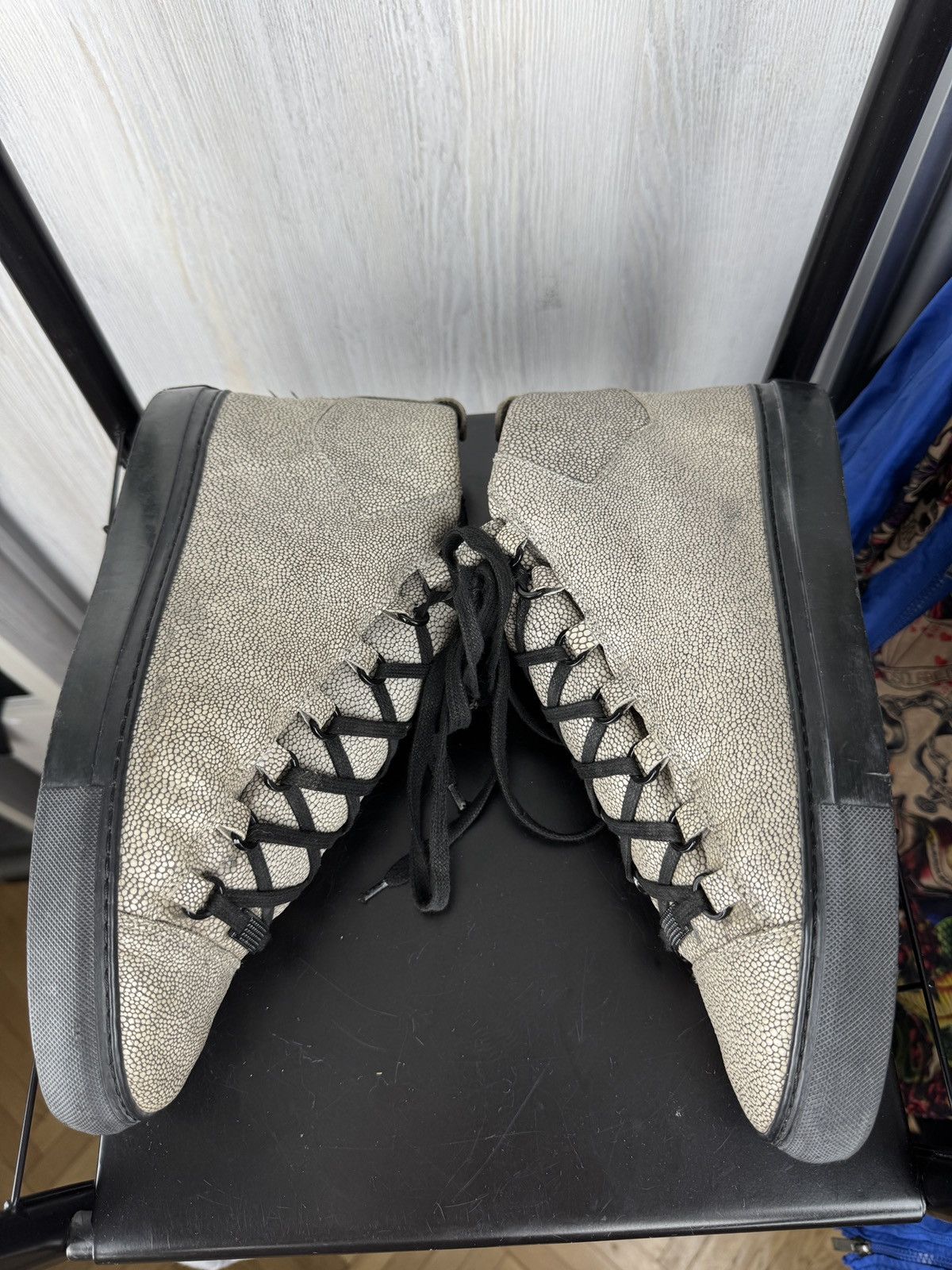 Balenciaga Balenciaga Leather High Arena Stingray Grey Sneakers size 42 Size US 9 / EU 42 - 9 Thumbnail