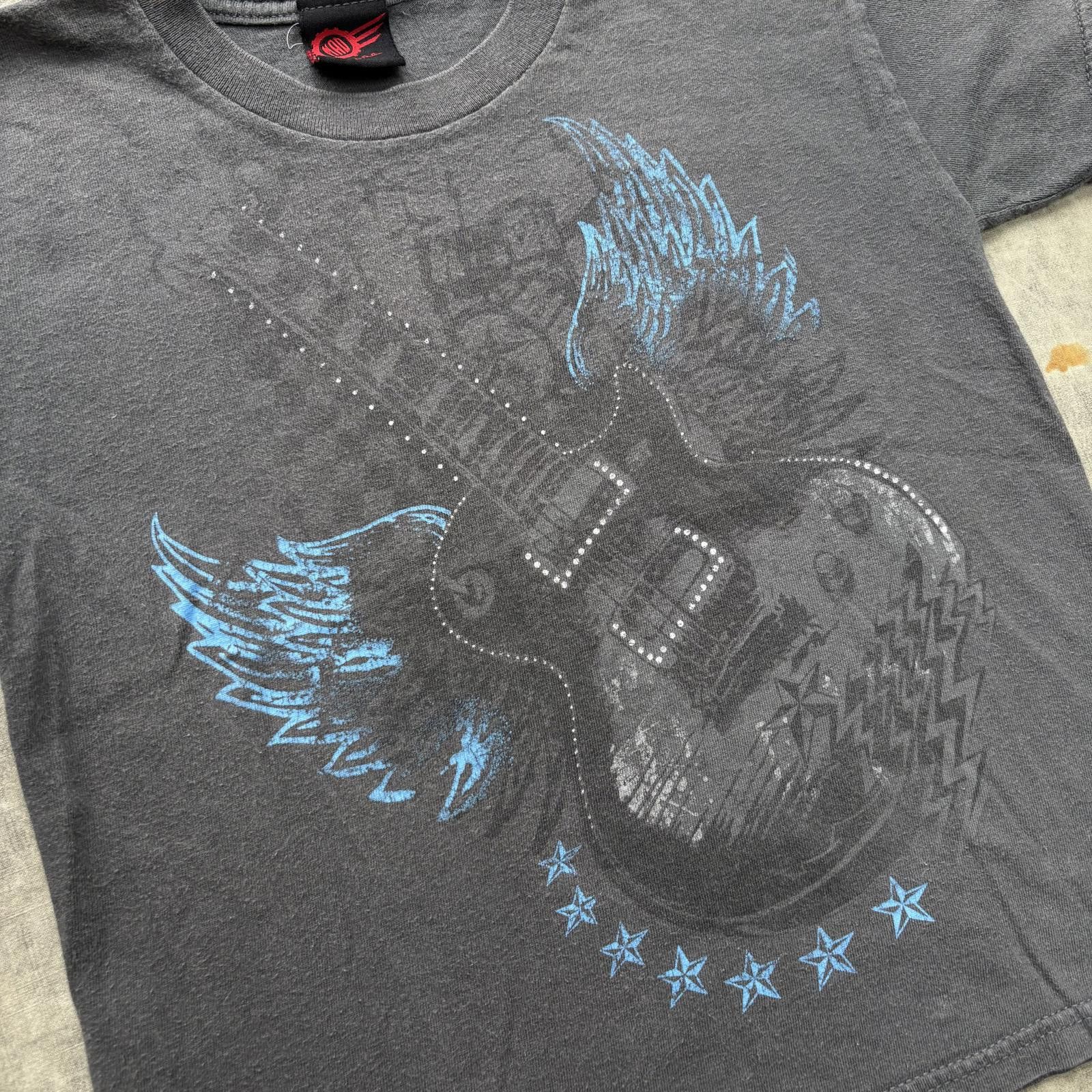 Mad Engine Vintage Y2K Affliction Guitar Wings Grunge Women’s Baby Tee Size XS / US 0-2 / IT 36-38 - 3 Thumbnail