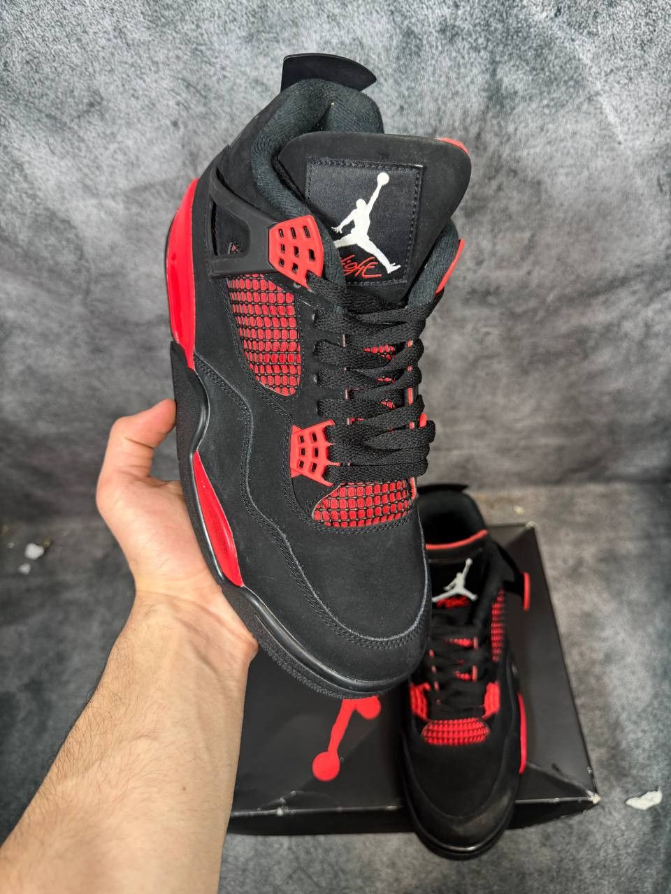 Jordan Brand Size 10 | Jordan 4 Red Thunder With Box | Pre-Owned Size US 10 / EU 43 - 1 Thumbnail