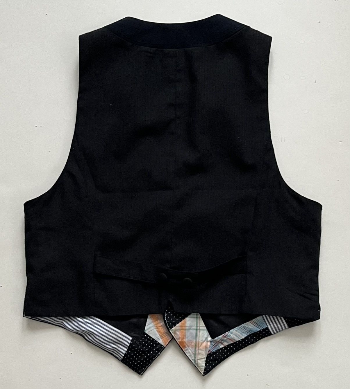Insight Casual 3 Button Vest, PolyBlend, Men US Small, Brand=Insight Size US S / EU 44-46 / 1 - 4 Thumbnail