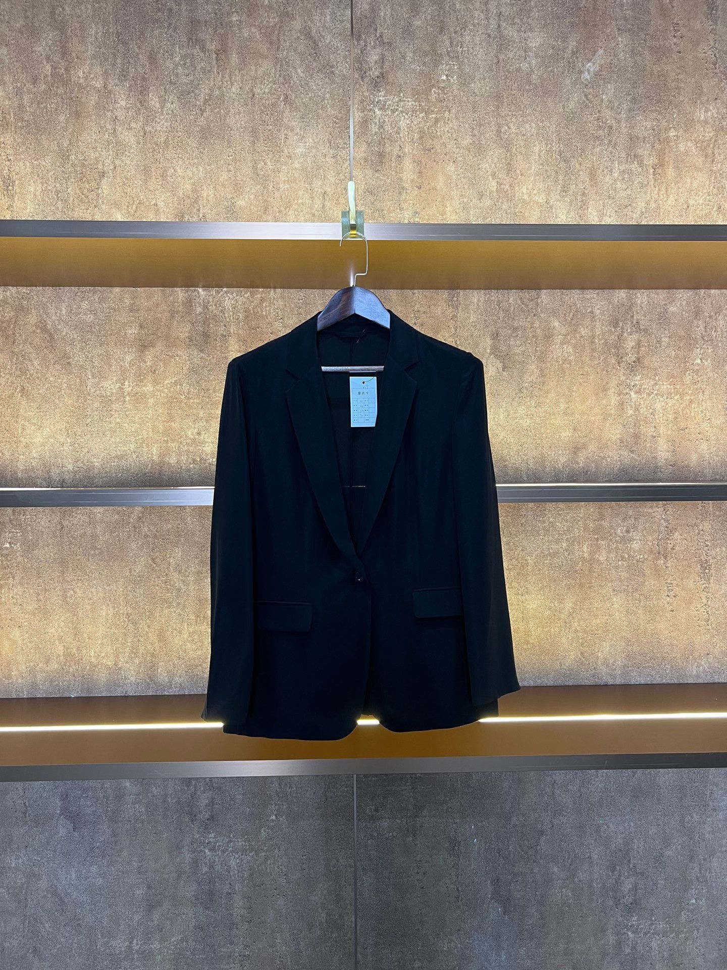 Ic! Berlin Icicle Suit Size US XS / EU 42 / 0 - 1 Thumbnail