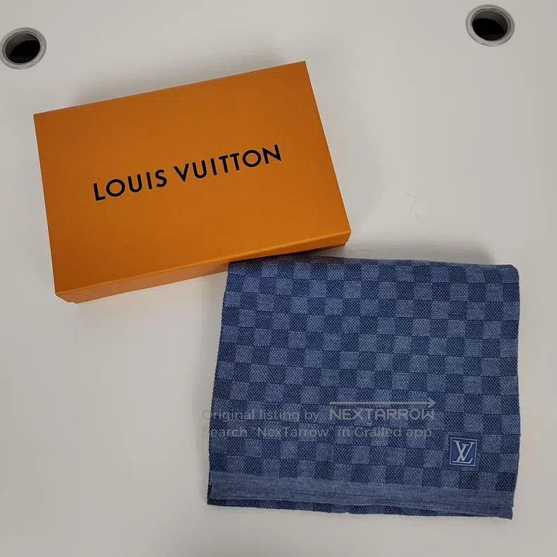 Louis Vuitton Blue Checker Scarf