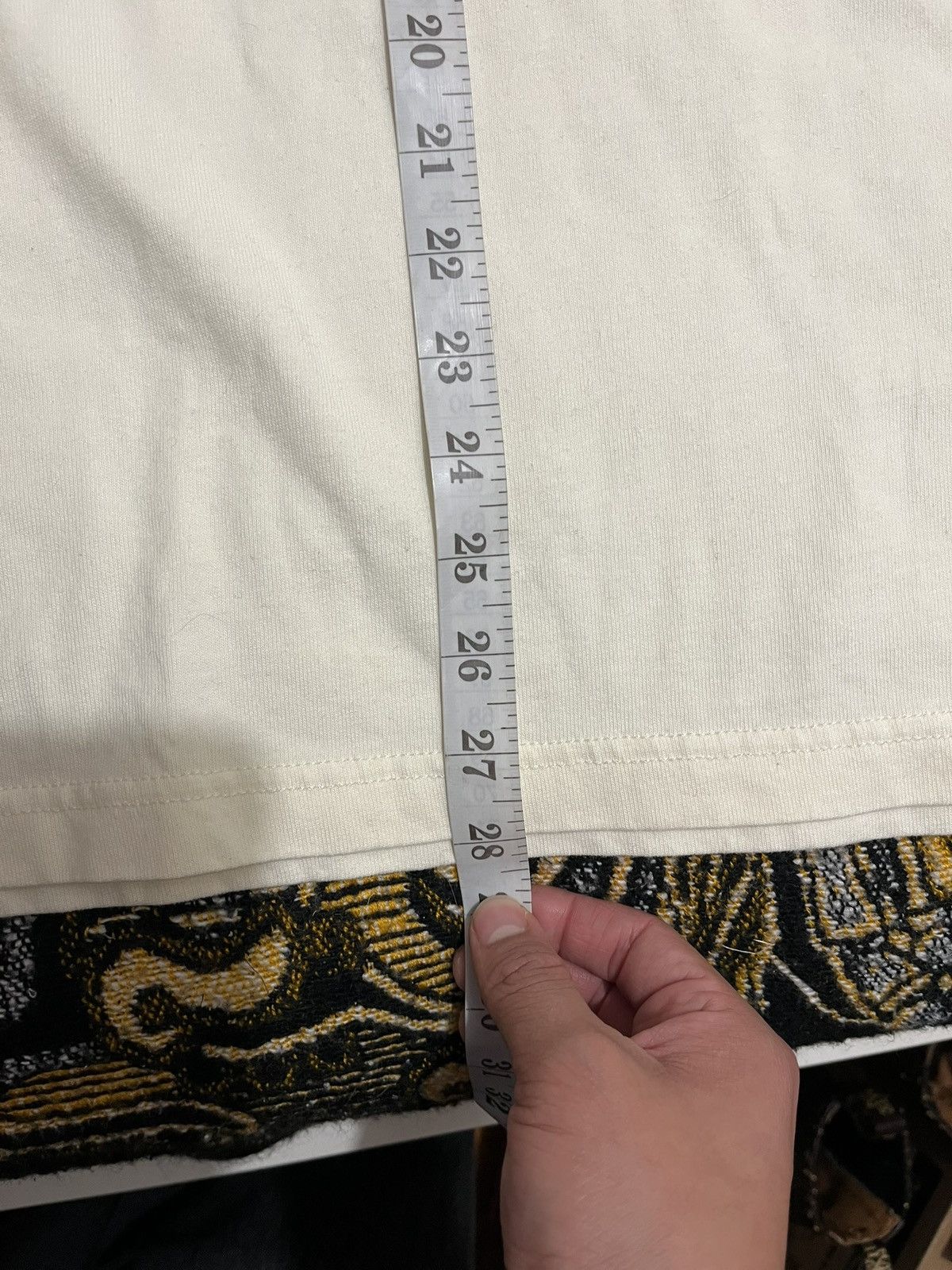 JW Anderson × Uniqlo Jwa x uniqlo cream polo Size US M / EU 48-50 / 2 - 5 Thumbnail